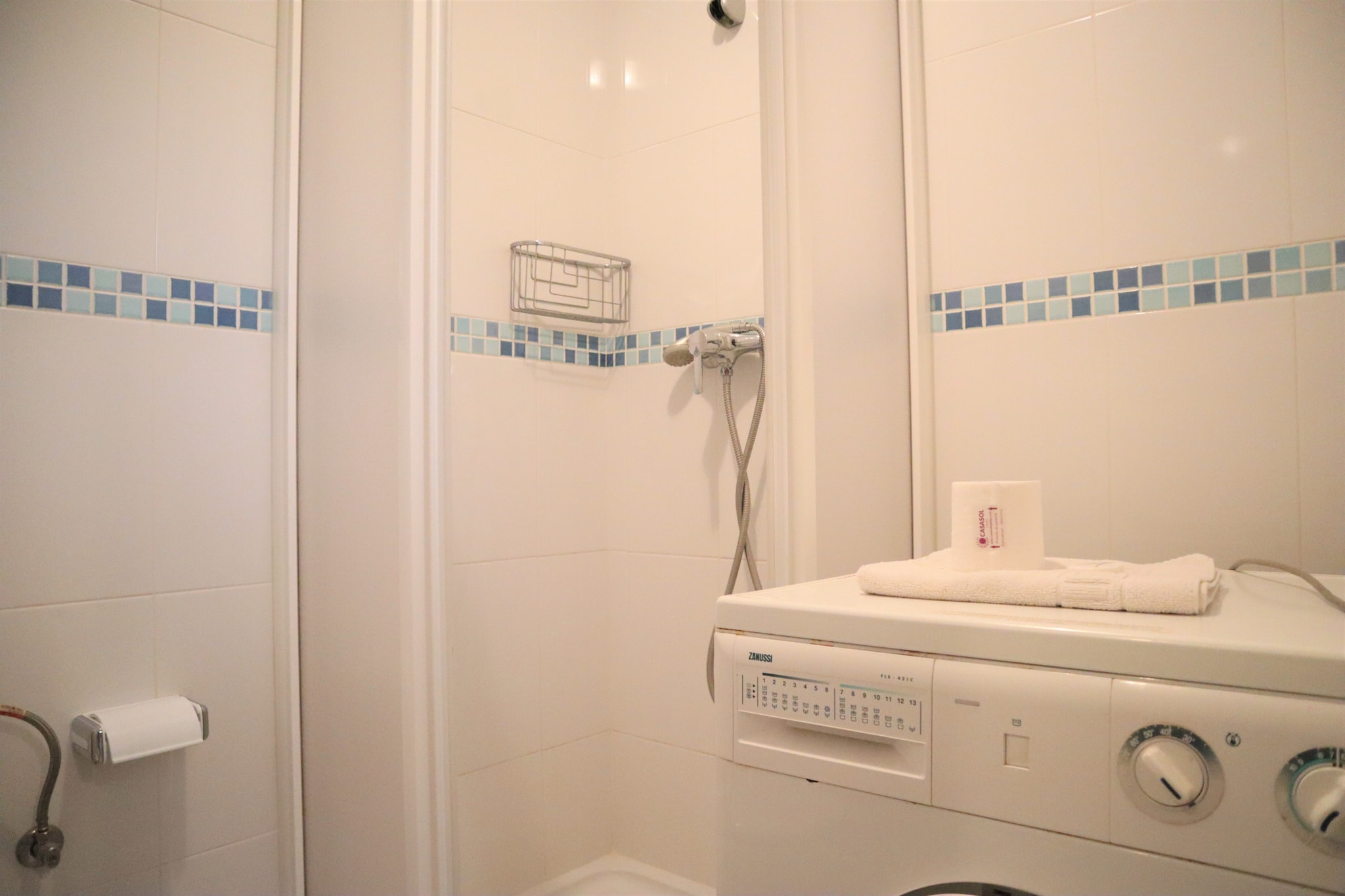 Carabeo 25 Studio by Casasol-Salle de bain