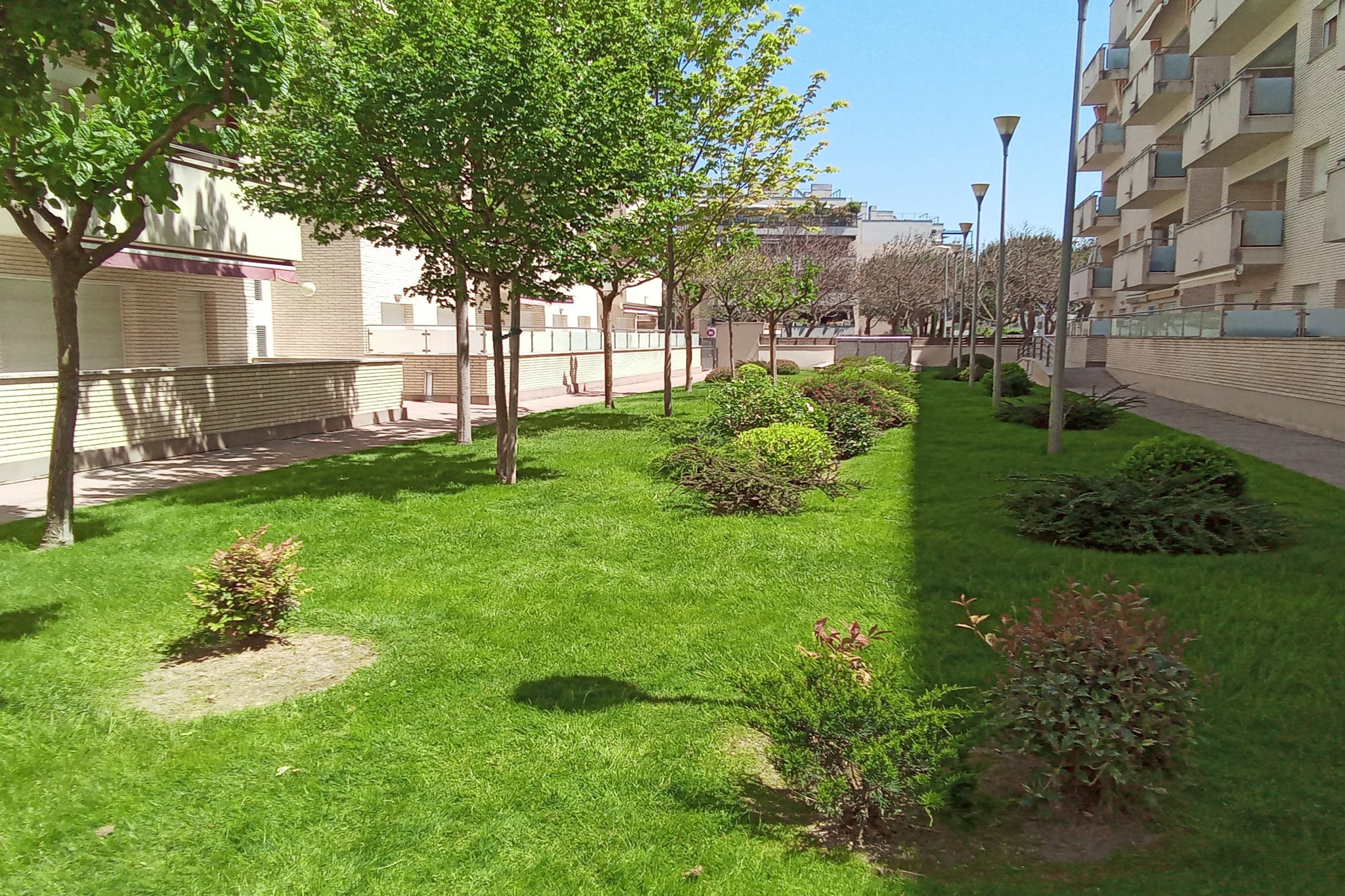 Vivalidays Alicia - Fenals - LLoret de-Gärten Sommer