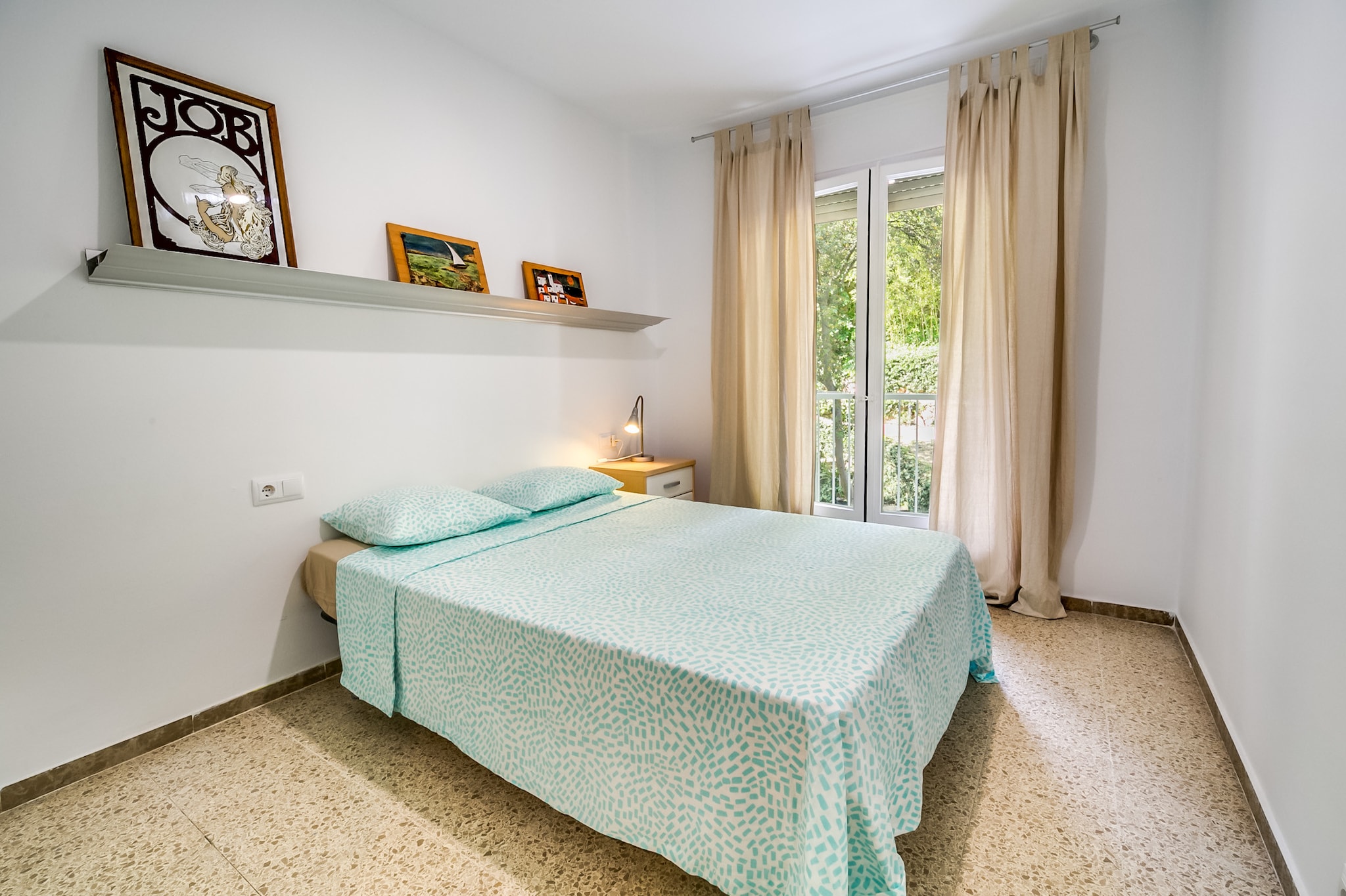 Vivalidays Es Blau -Blanes- Costa Brava-Schlafzimmer
