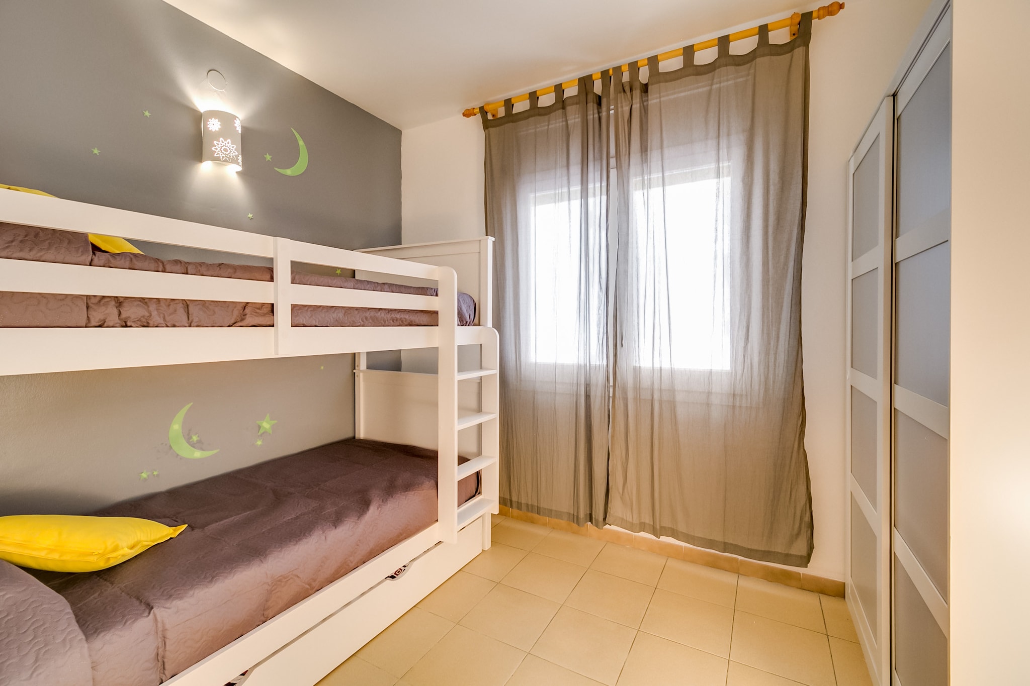 Vivalidays Edurne - Blanes - Costa Brava-Schlafzimmer