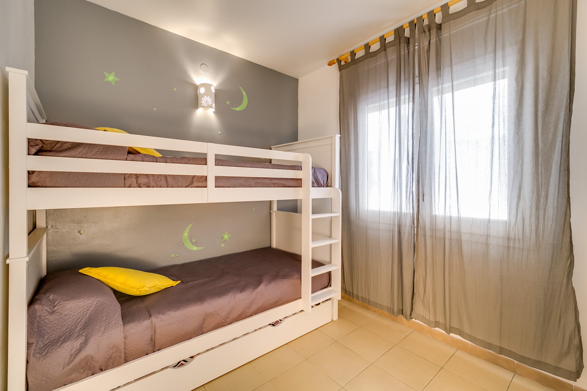 Vivalidays Edurne - Blanes - Costa Brava-Schlafzimmer