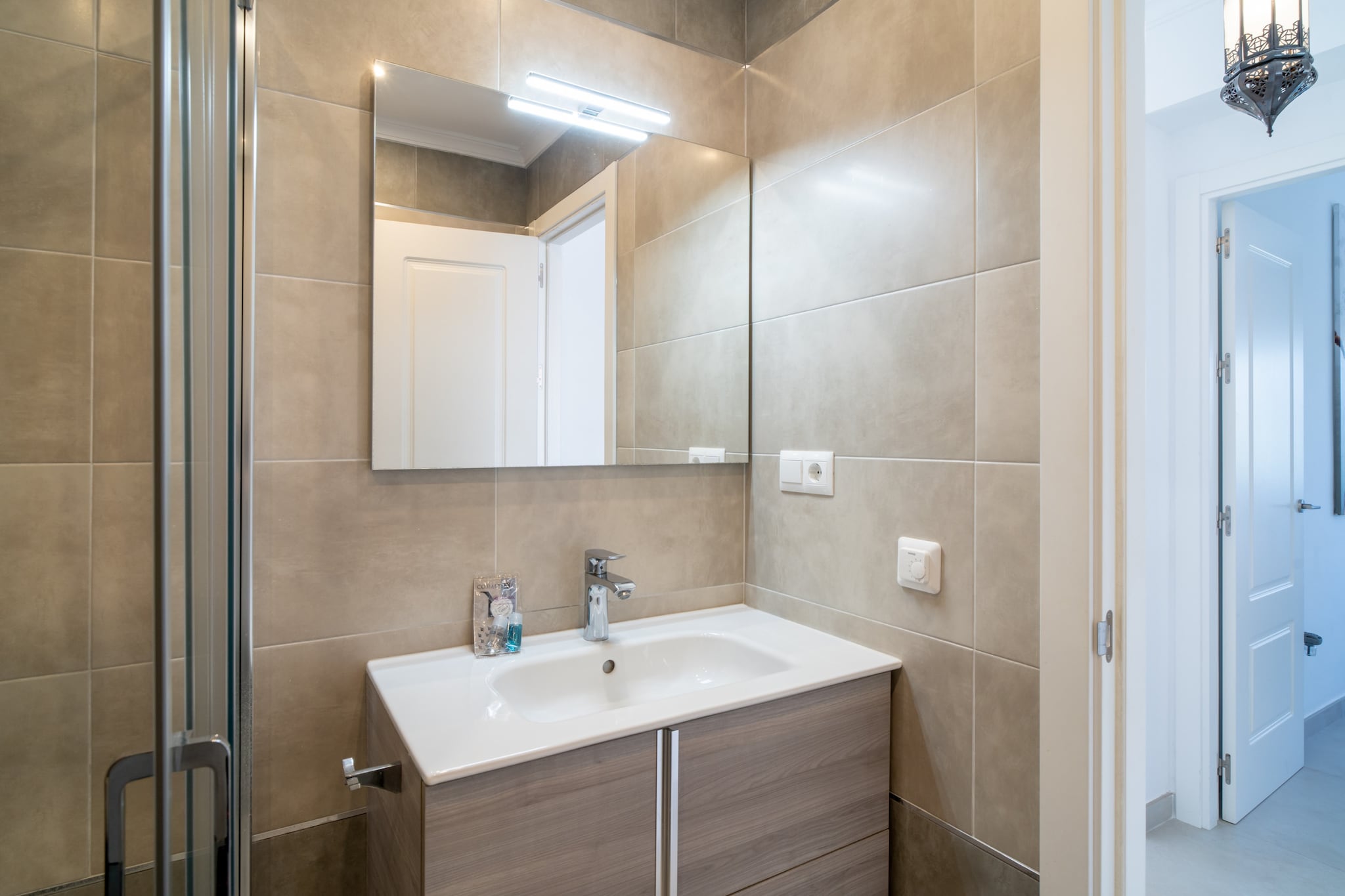 Villa Sandra Luxury Suite by Casasol-Badezimmer