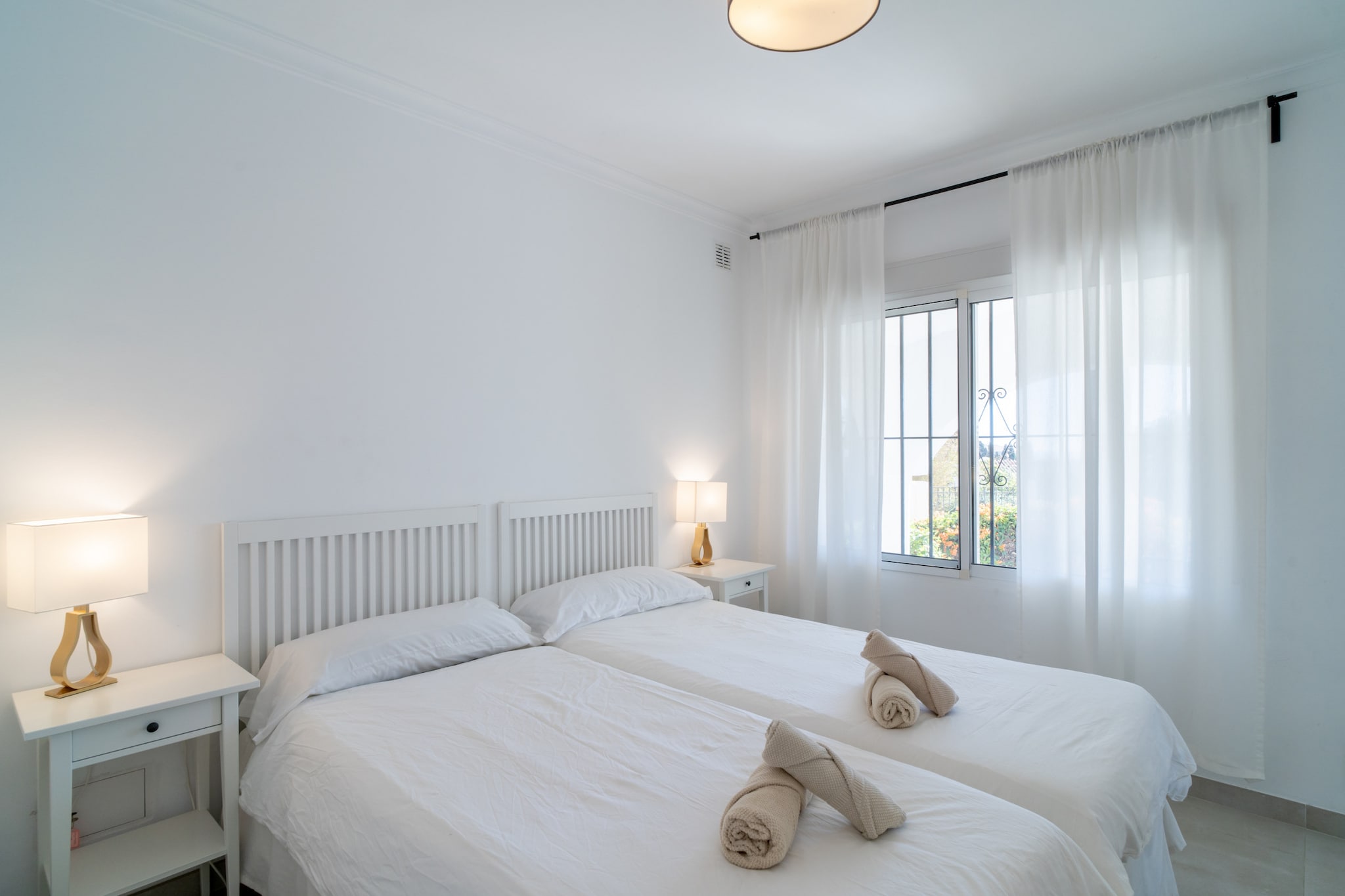 Villa Sandra Luxury Suite by Casasol-Schlafzimmer
