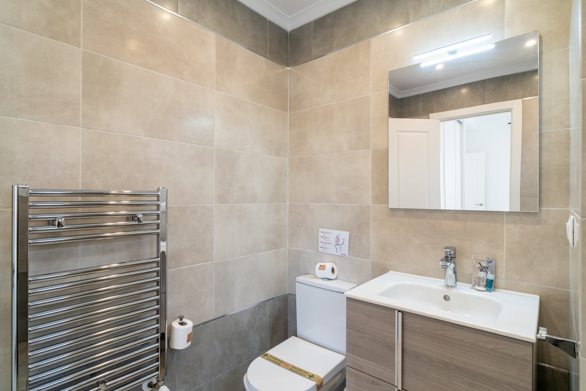 Villa Sandra Luxury Suite by Casasol-Badezimmer