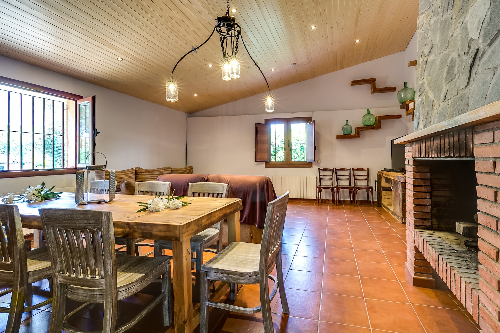Vivalidays Villa Can Palomo-Salle à manger