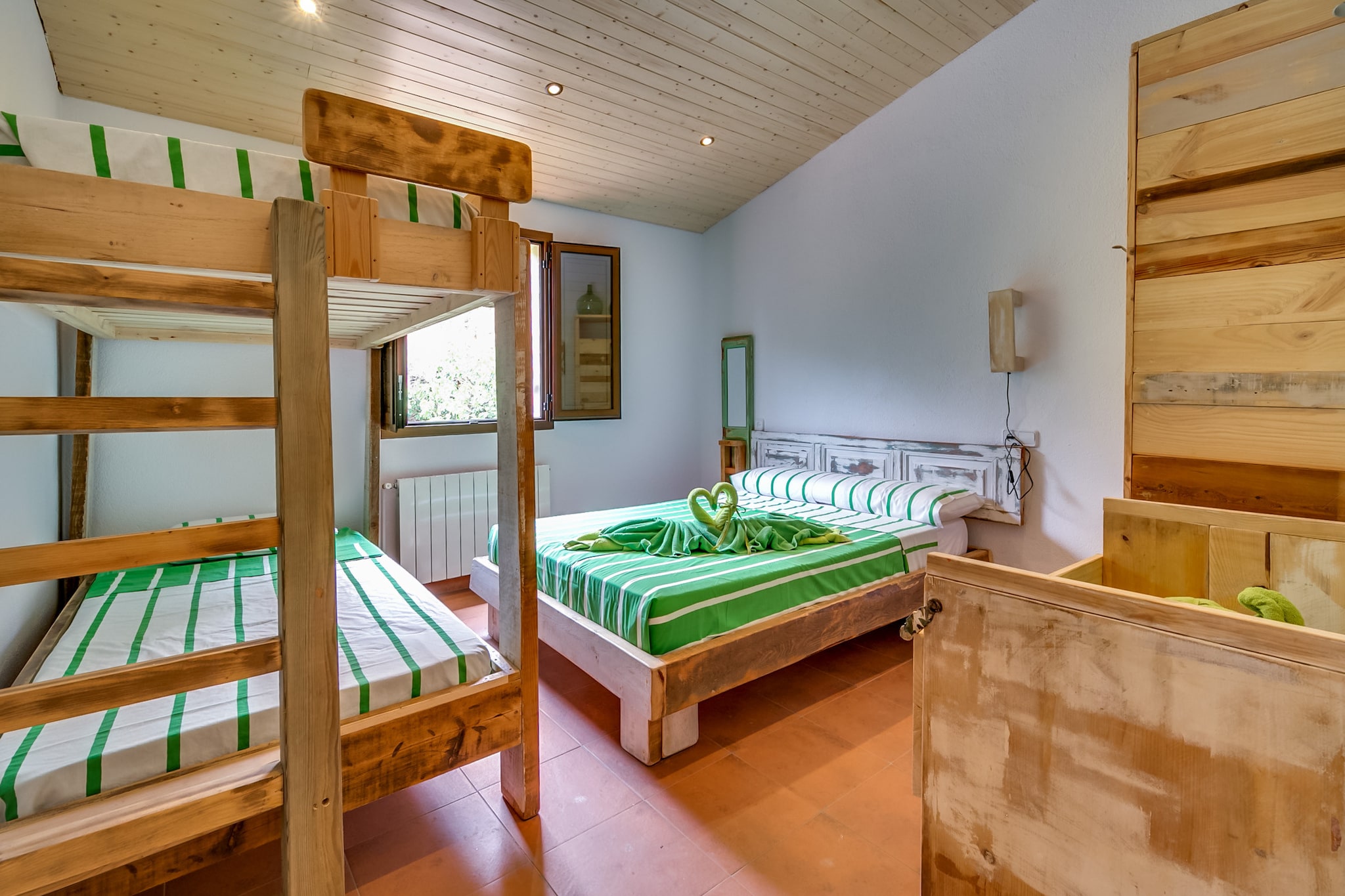 Vivalidays Villa Can Palomo-Chambre