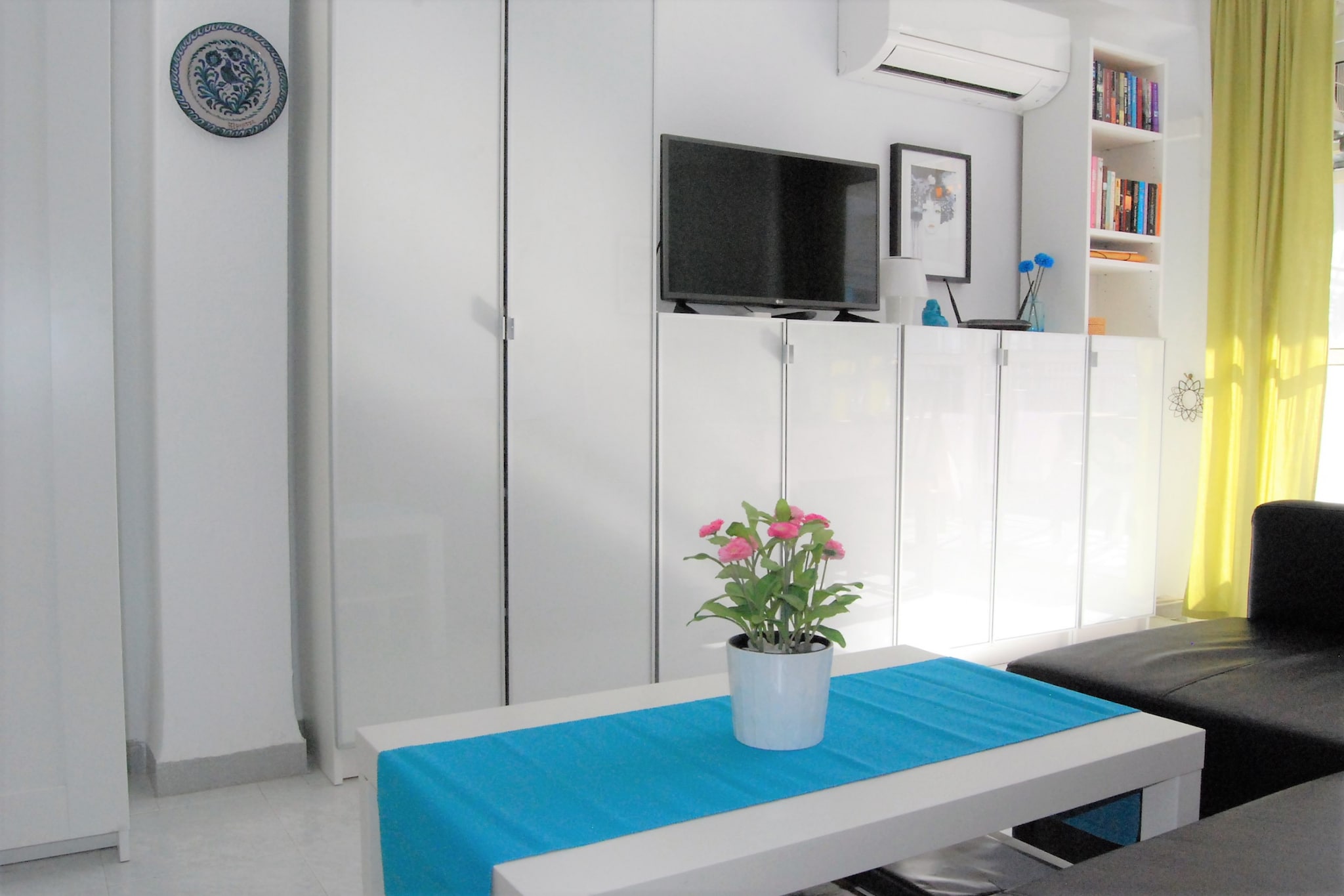 Coronado 124 Apartment by Casasol-Wohnzimmer