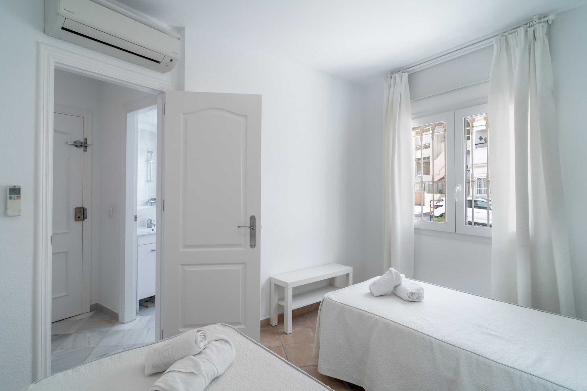 Stella Maris Beachfront B by Casasol-Schlafzimmer