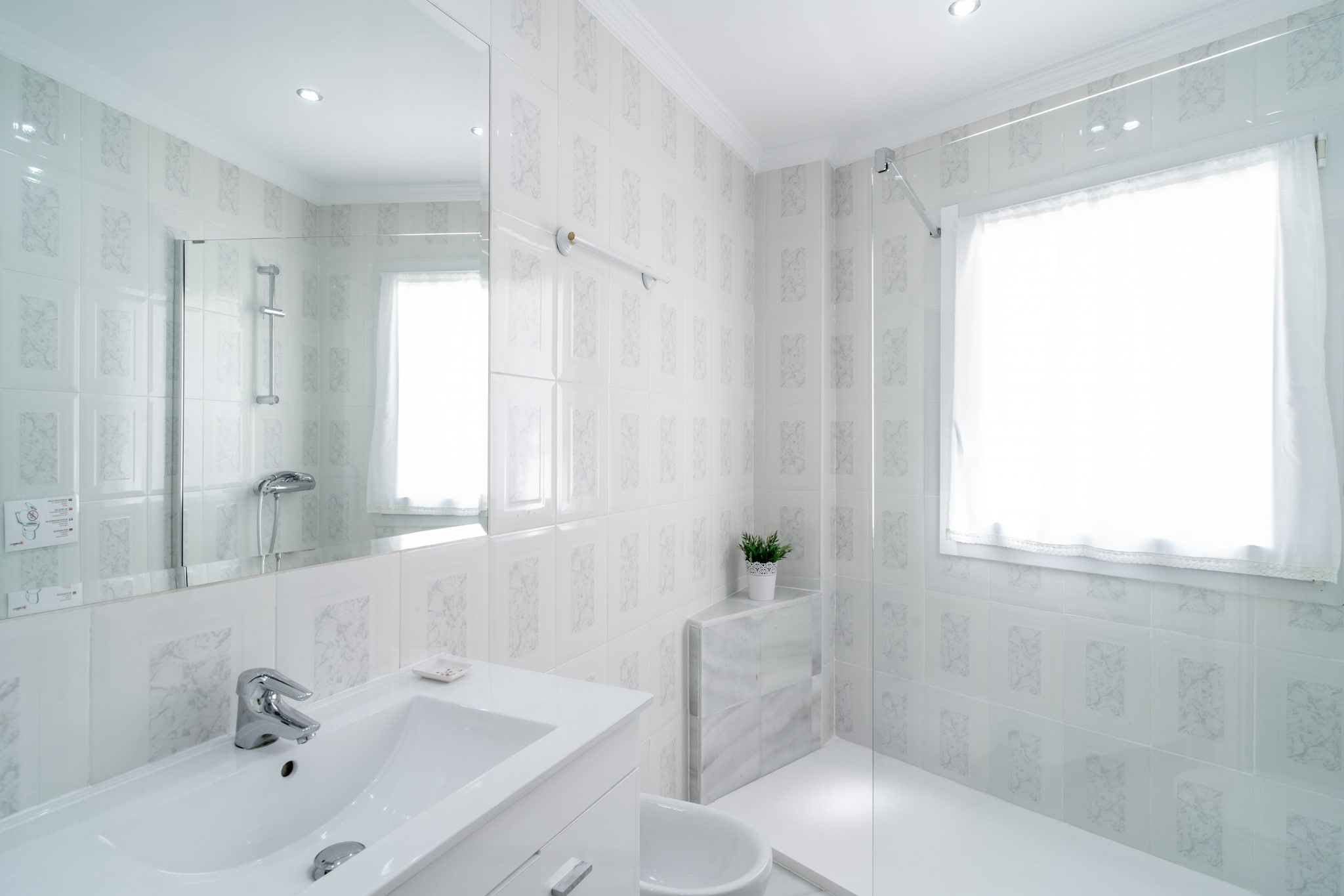 Stella Maris Beachfront B by Casasol-Badezimmer