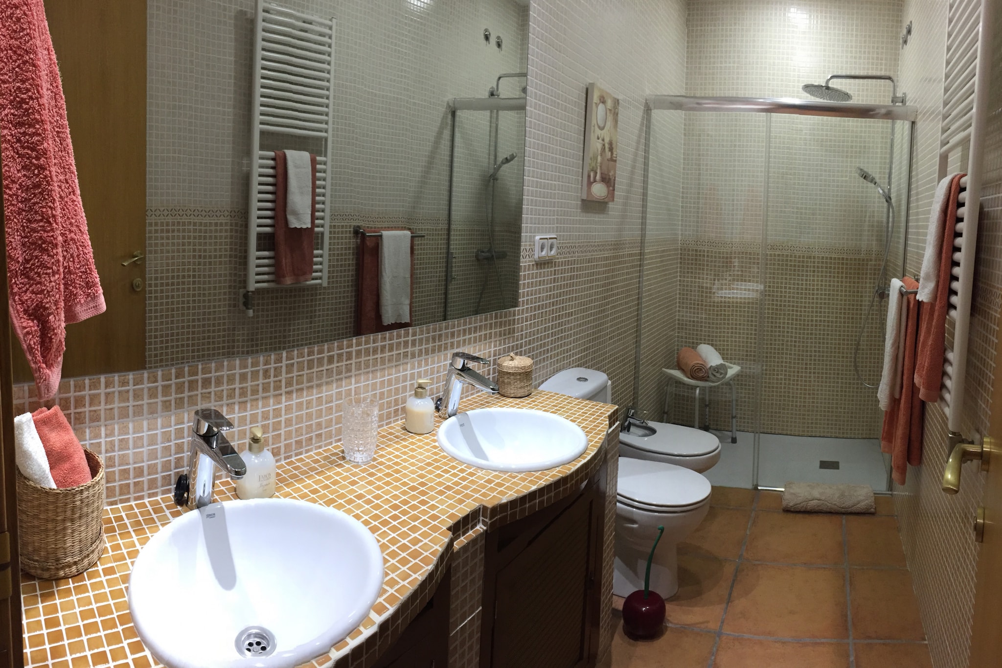 Vivalidays Villa Kiros-Badezimmer