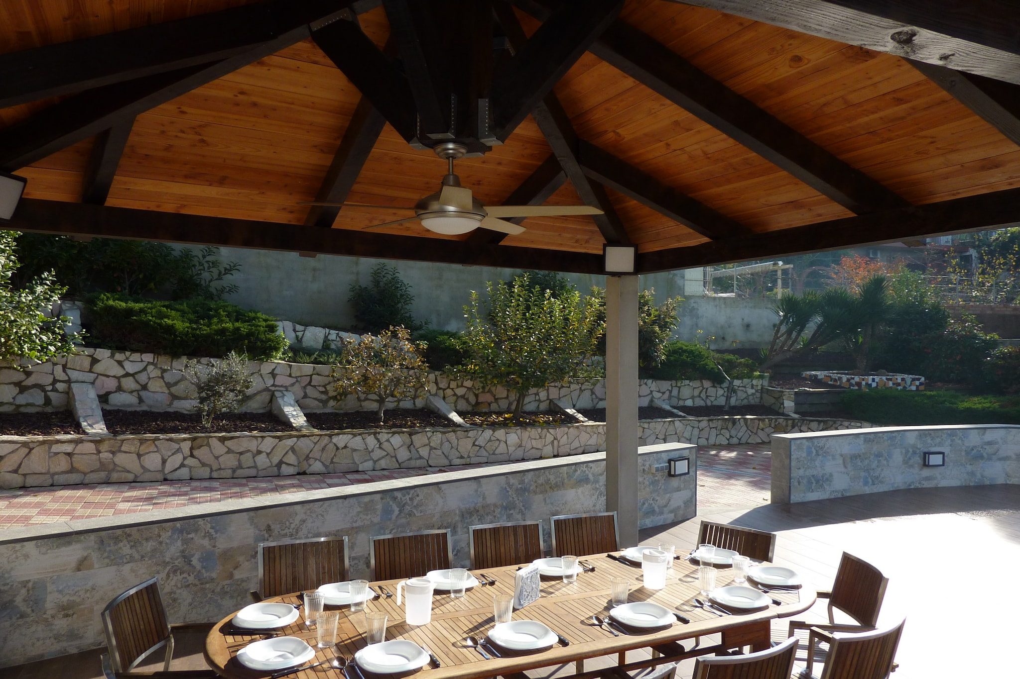 Vivalidays Villa Kiros-Terrassenbalkon