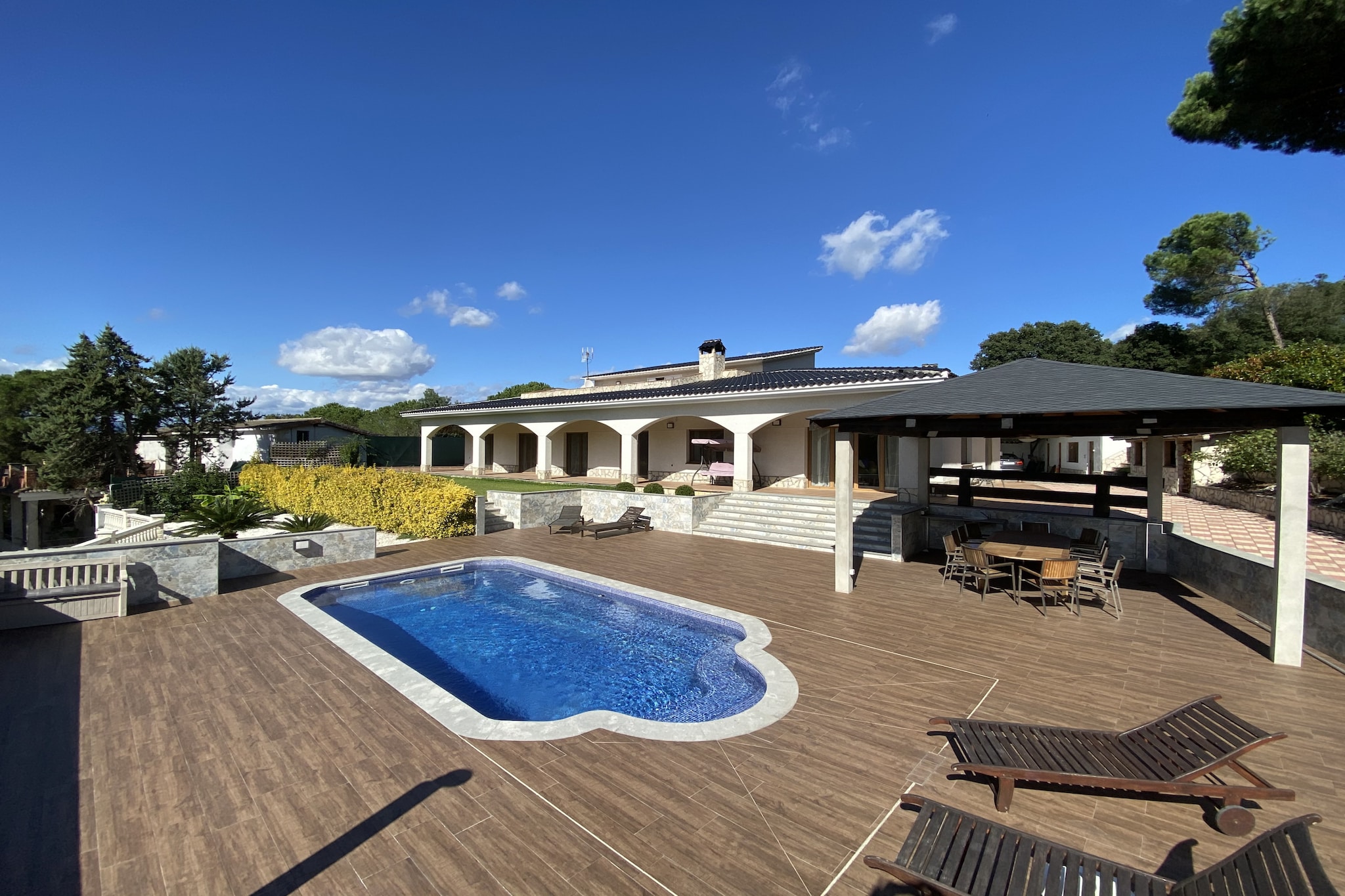 Vivalidays Villa Kiros-Außenbereich