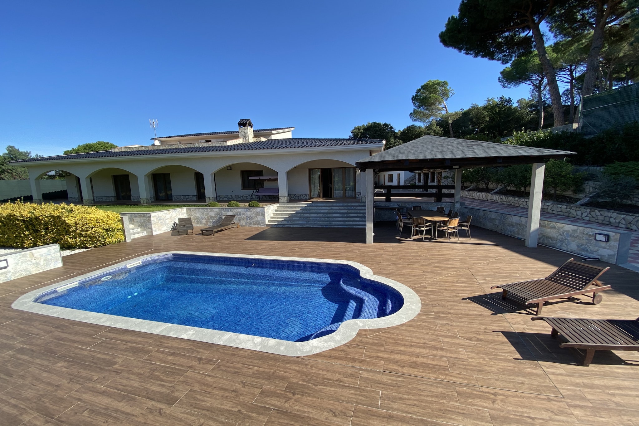 Vivalidays Villa Kiros-Schwimmbad