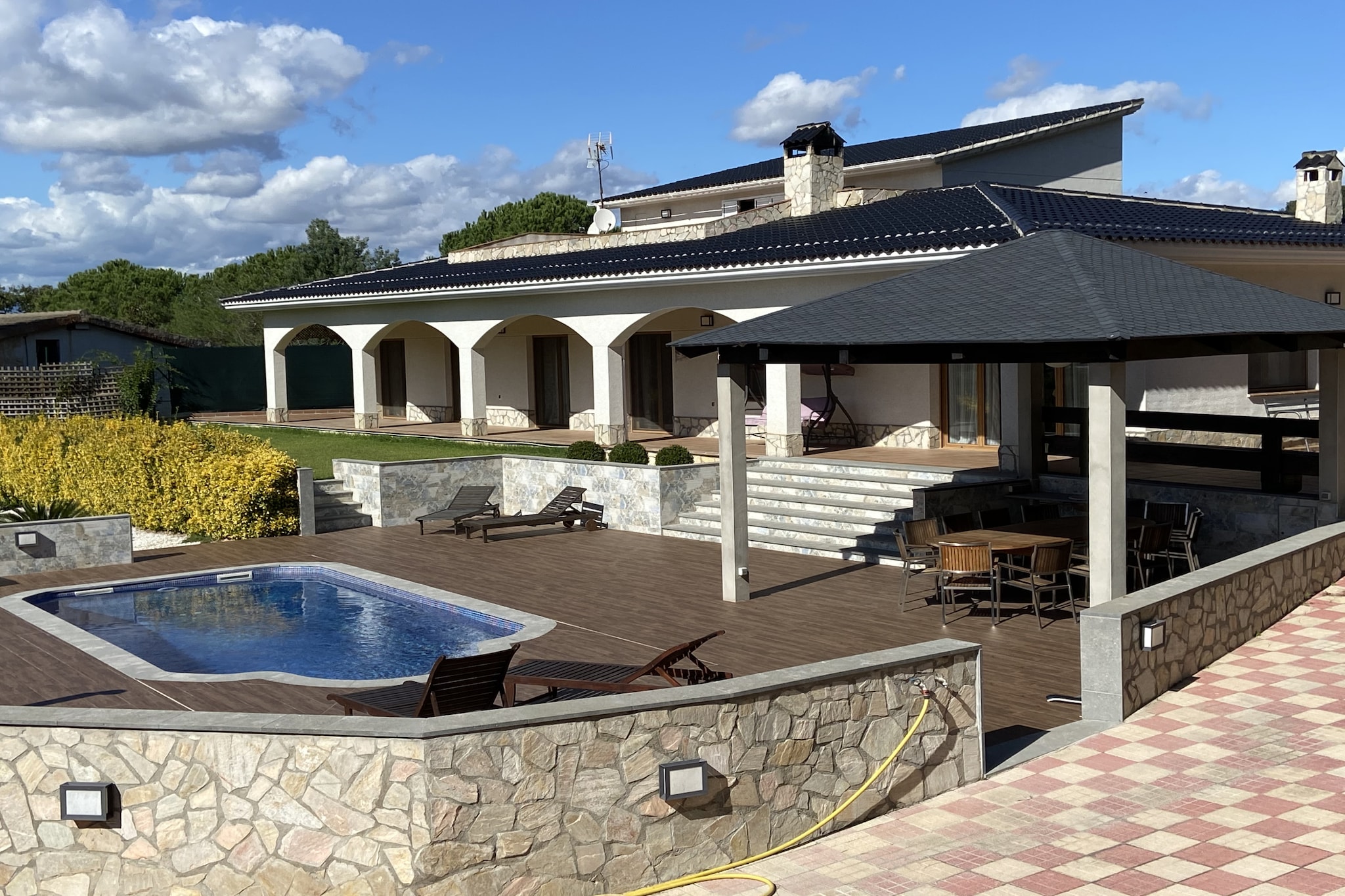 Vivalidays Villa Kiros-Schwimmbad