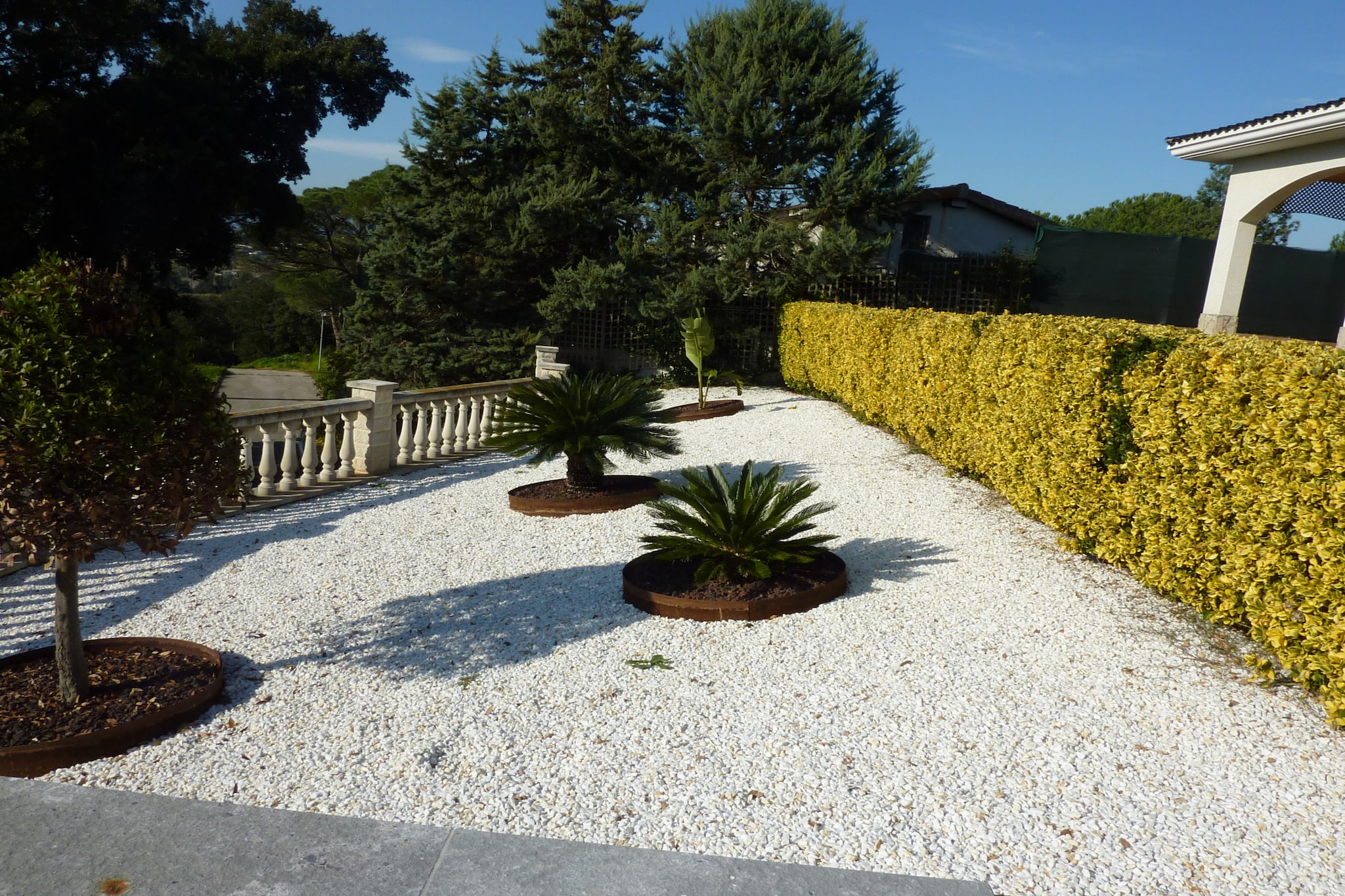 Vivalidays Villa Kiros-Gärten Sommer