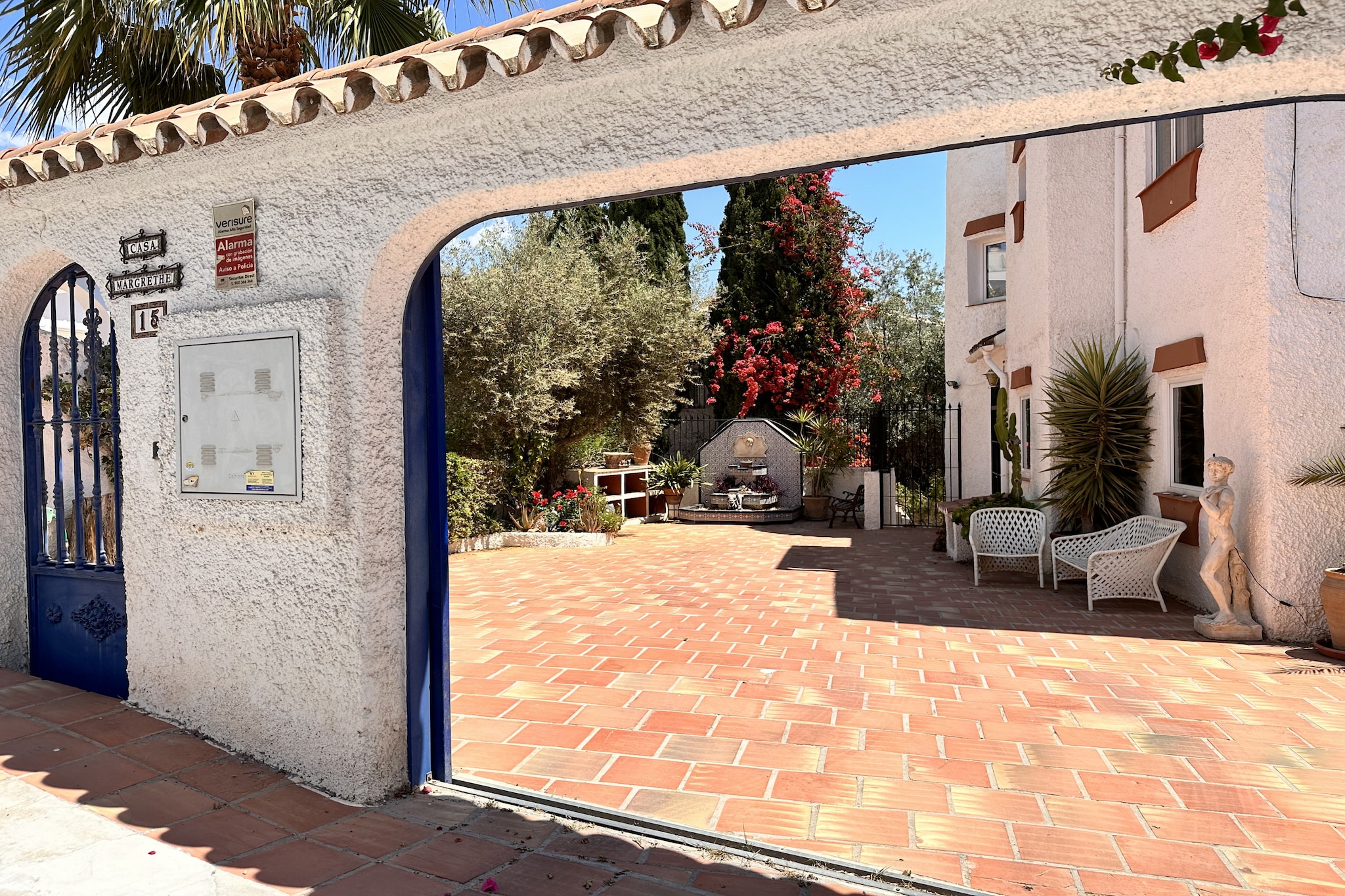 Chimenea 15 Private Pool and Parking by Casasol-Image-tags.garage