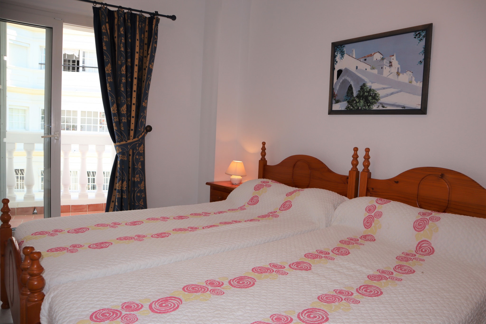 Stella Maris Beachfront 1B by Casasol-Schlafzimmer
