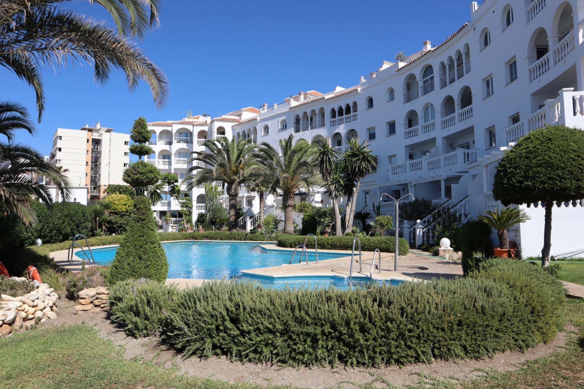 Stella Maris Beachfront 1B by Casasol-Schwimmbad