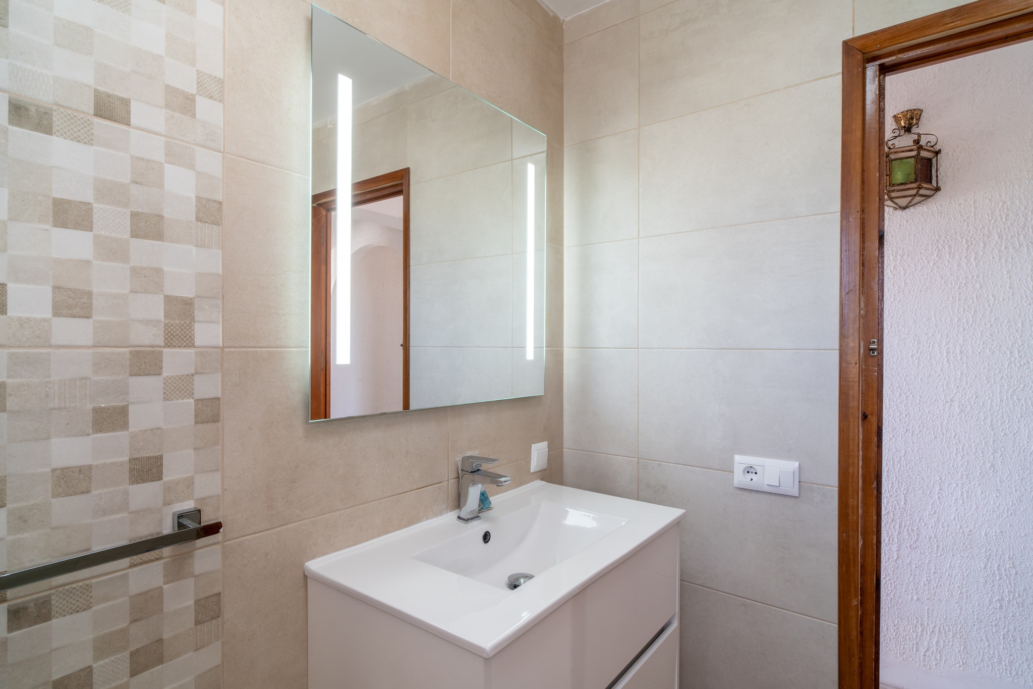 Villa Isabel Private Pool by Casasol-Badezimmer