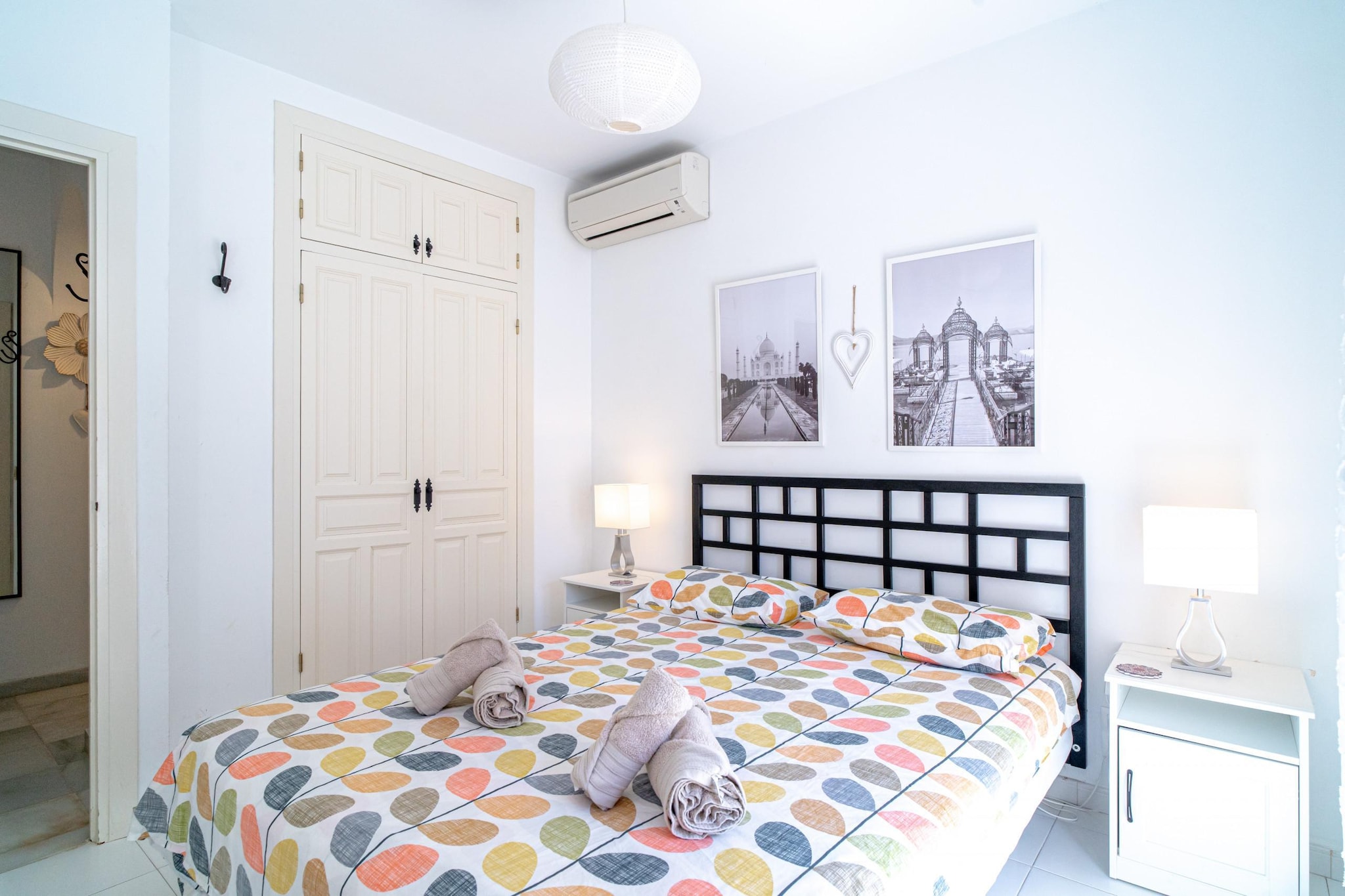 Casa Corazon Burriana by Casasol-Schlafzimmer