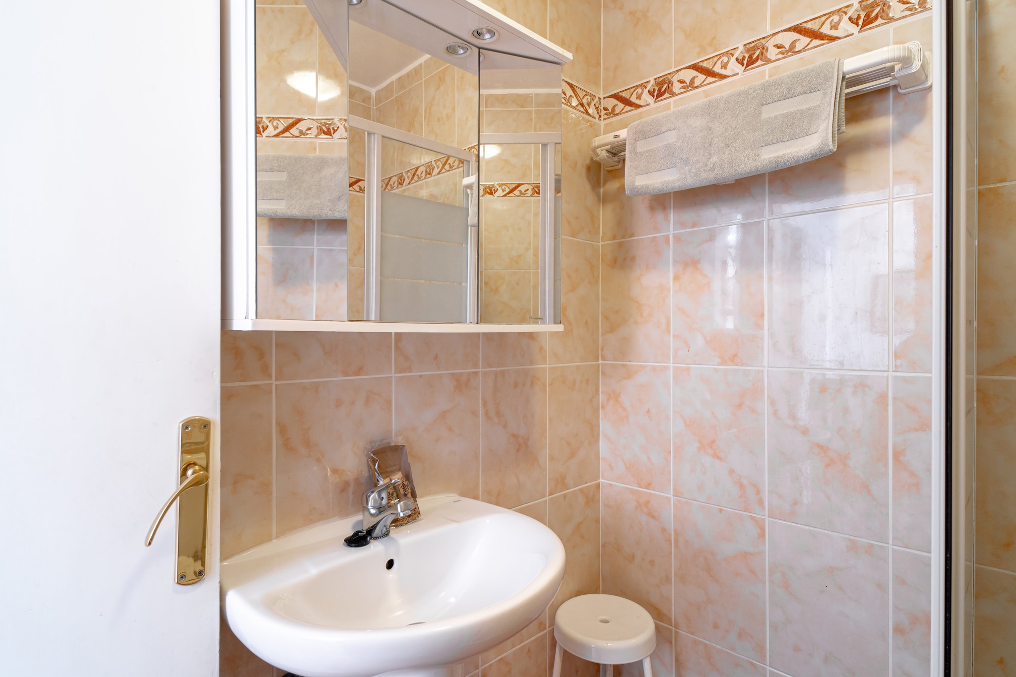 Coronado 148 Apartment by Casasol-Bathroom
