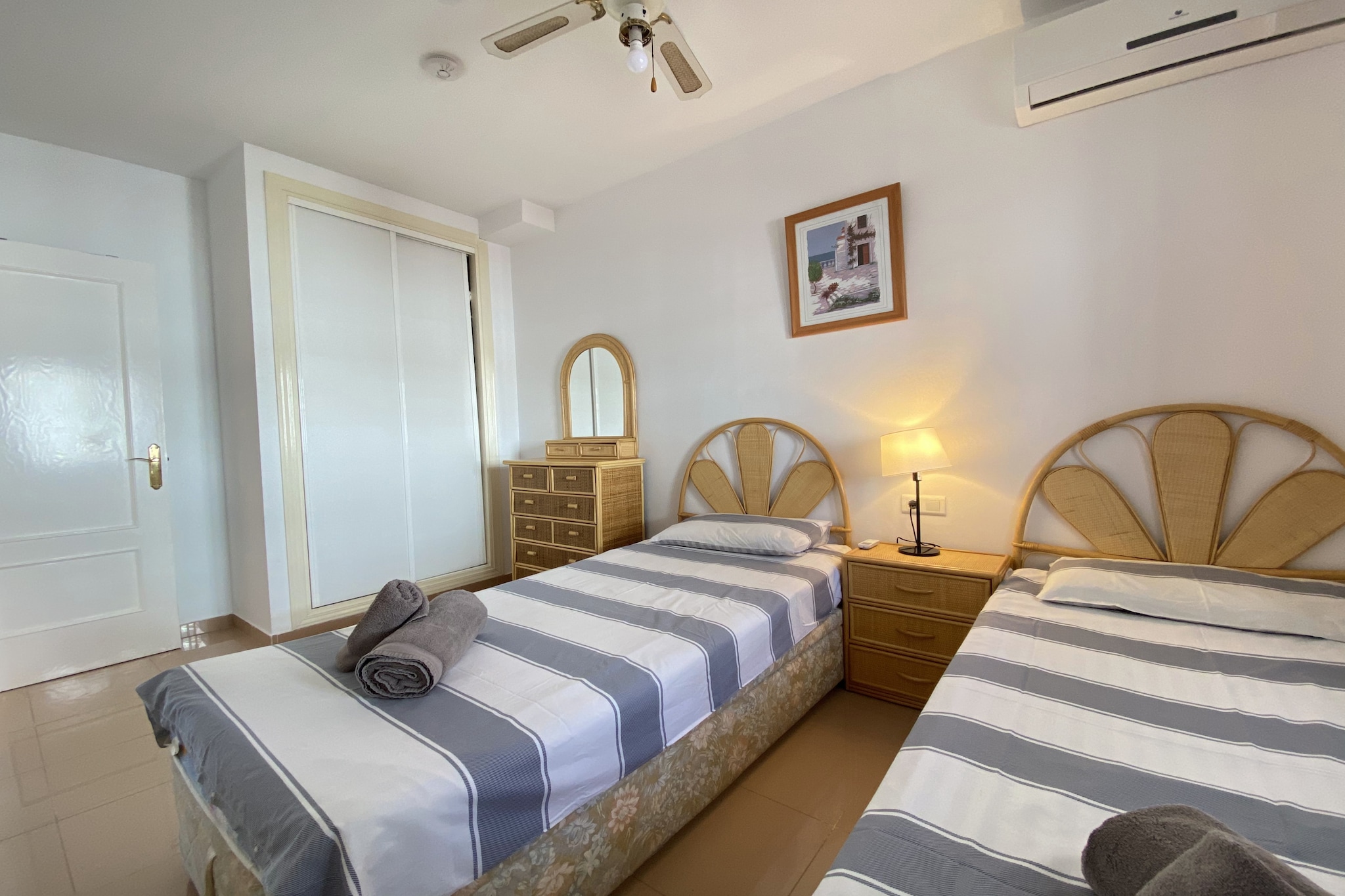 Mediterraneo 20E by Casasol-Bedroom