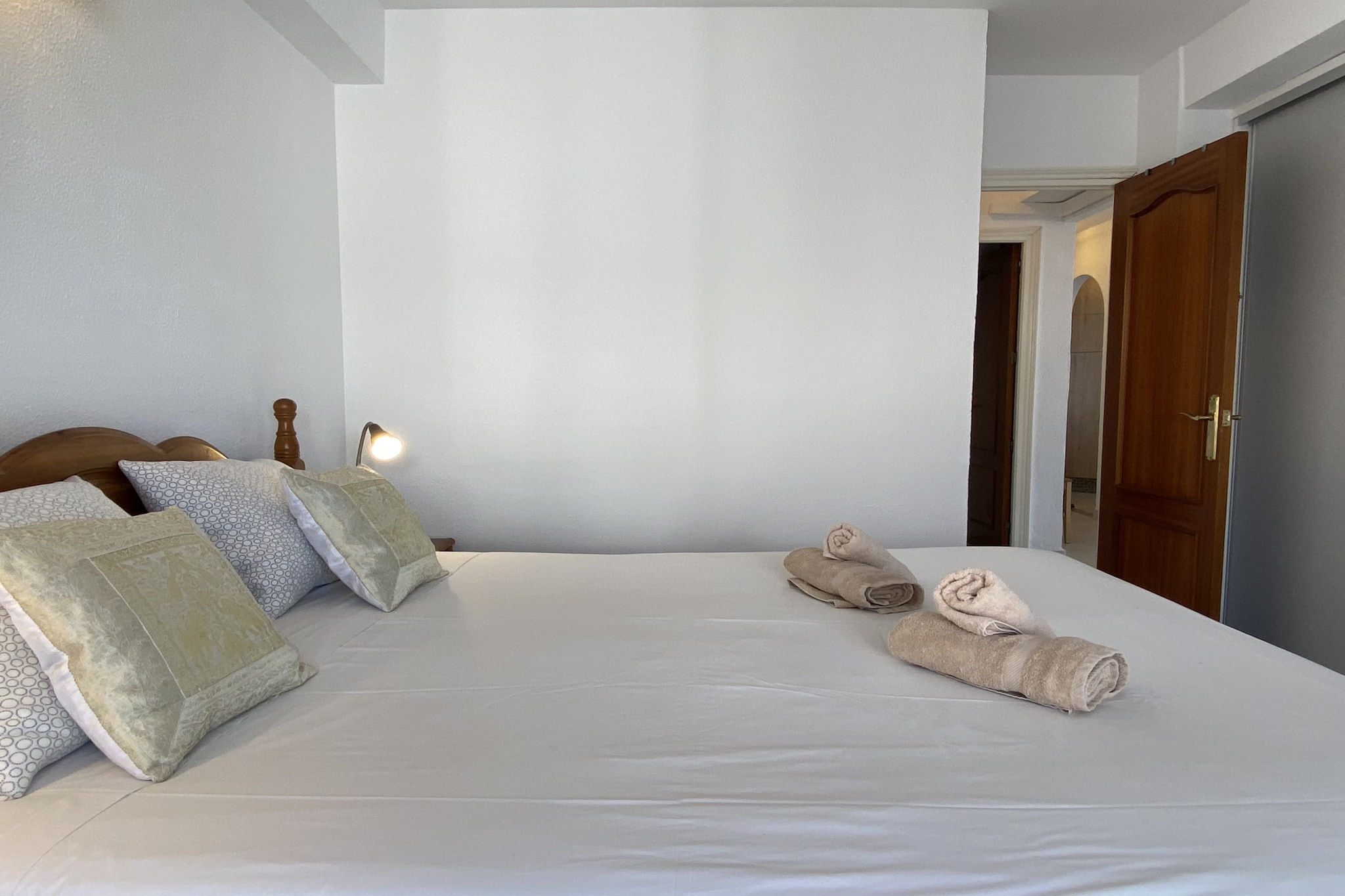 Bahia 46 Apartments by Casasol-Bedroom