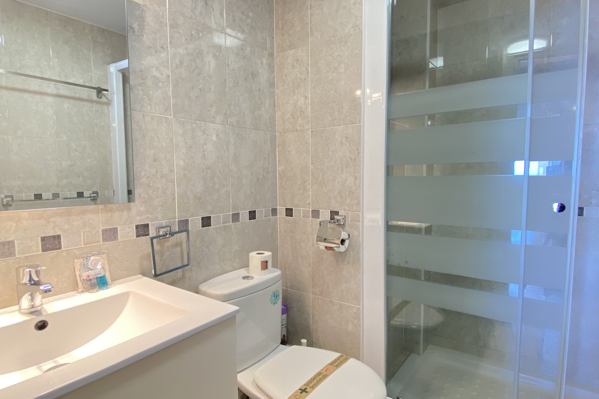 Bahia 46 Apartments by Casasol-Bathroom