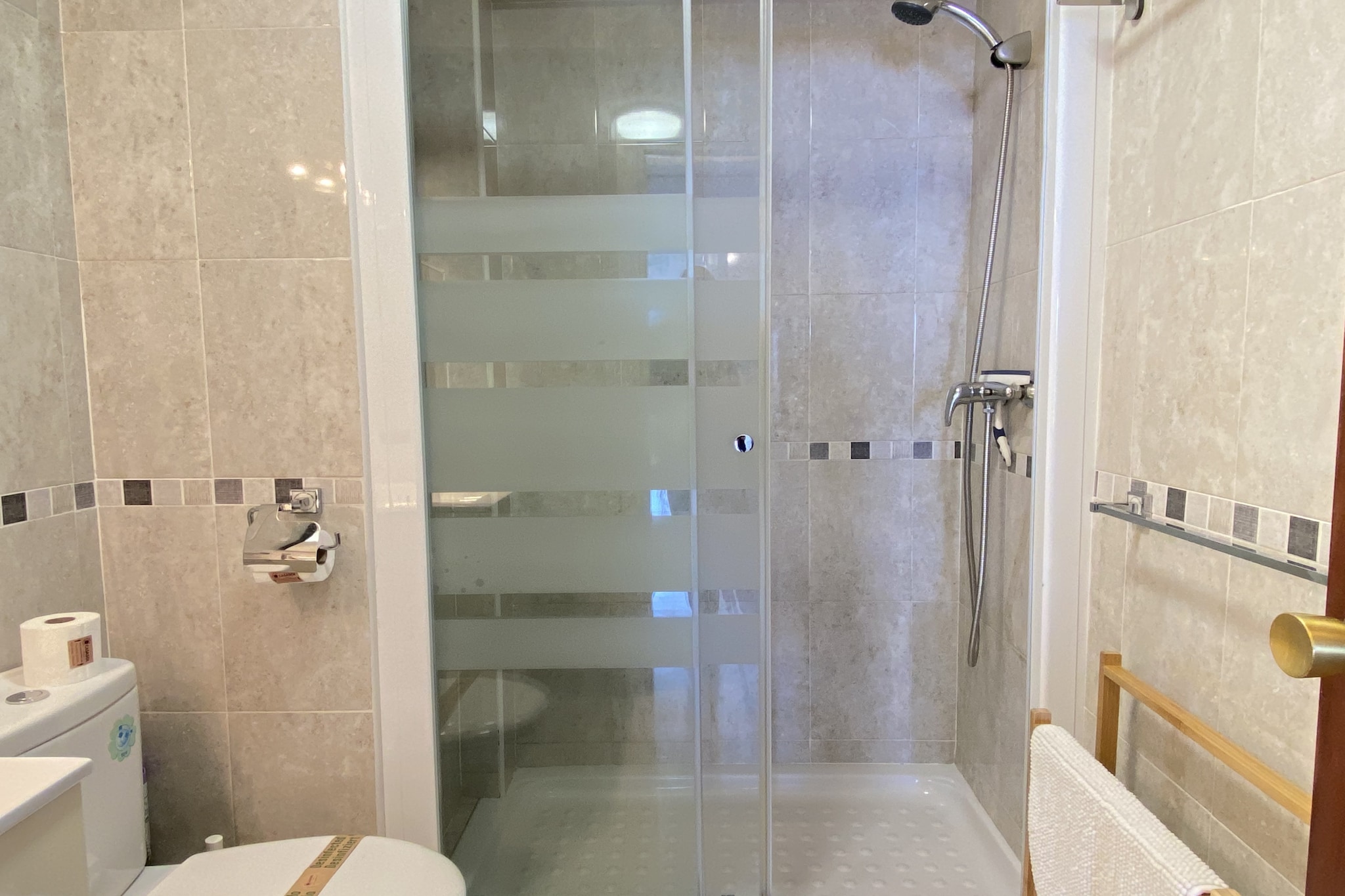 Bahia 46 Apartments by Casasol-Bathroom