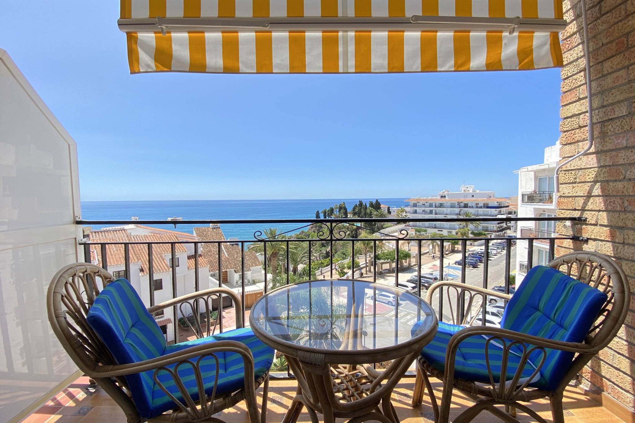 Bahia 46 Apartments by Casasol