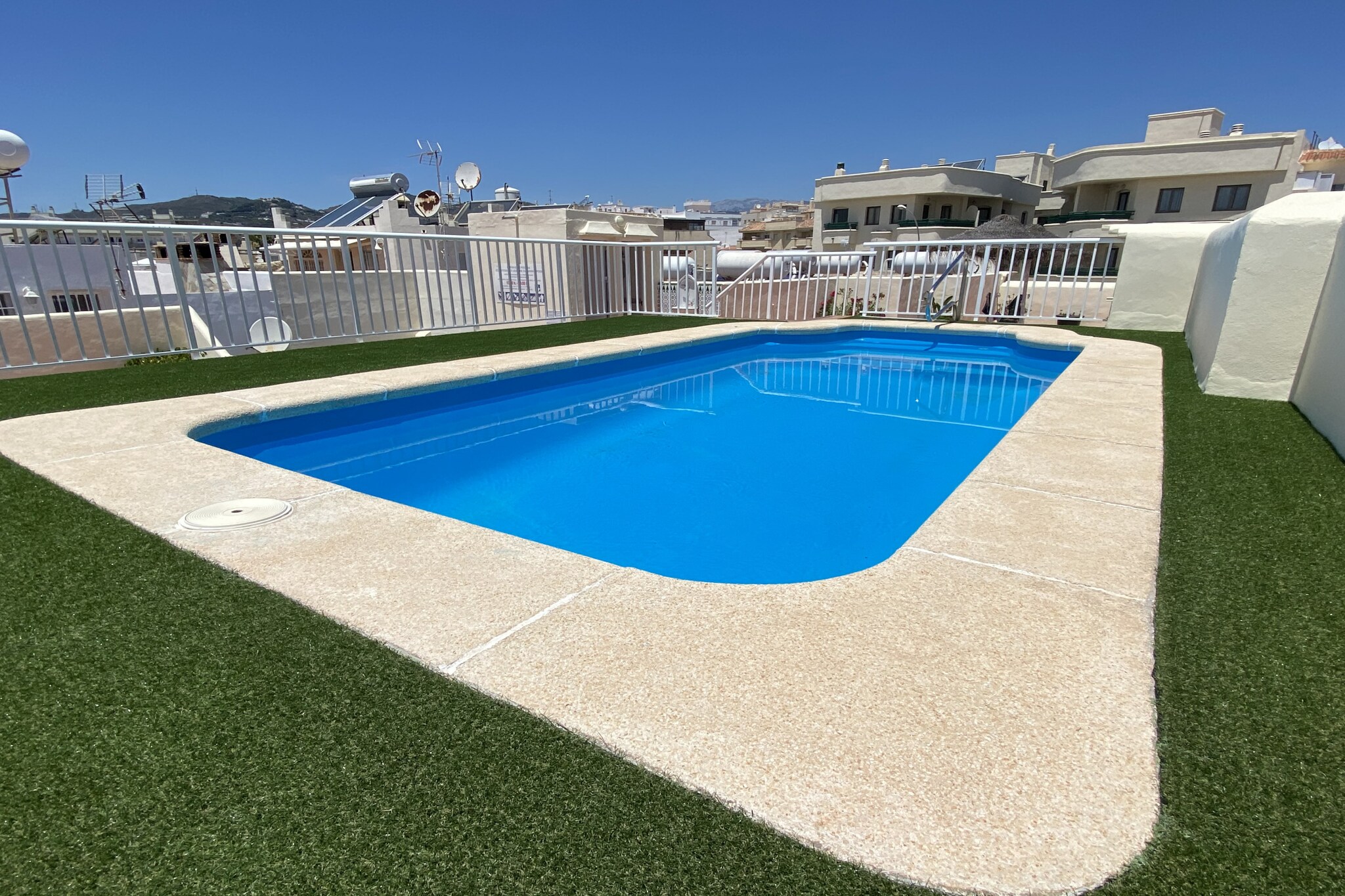 Medina Torrecilla Beach by Casasol-Pool