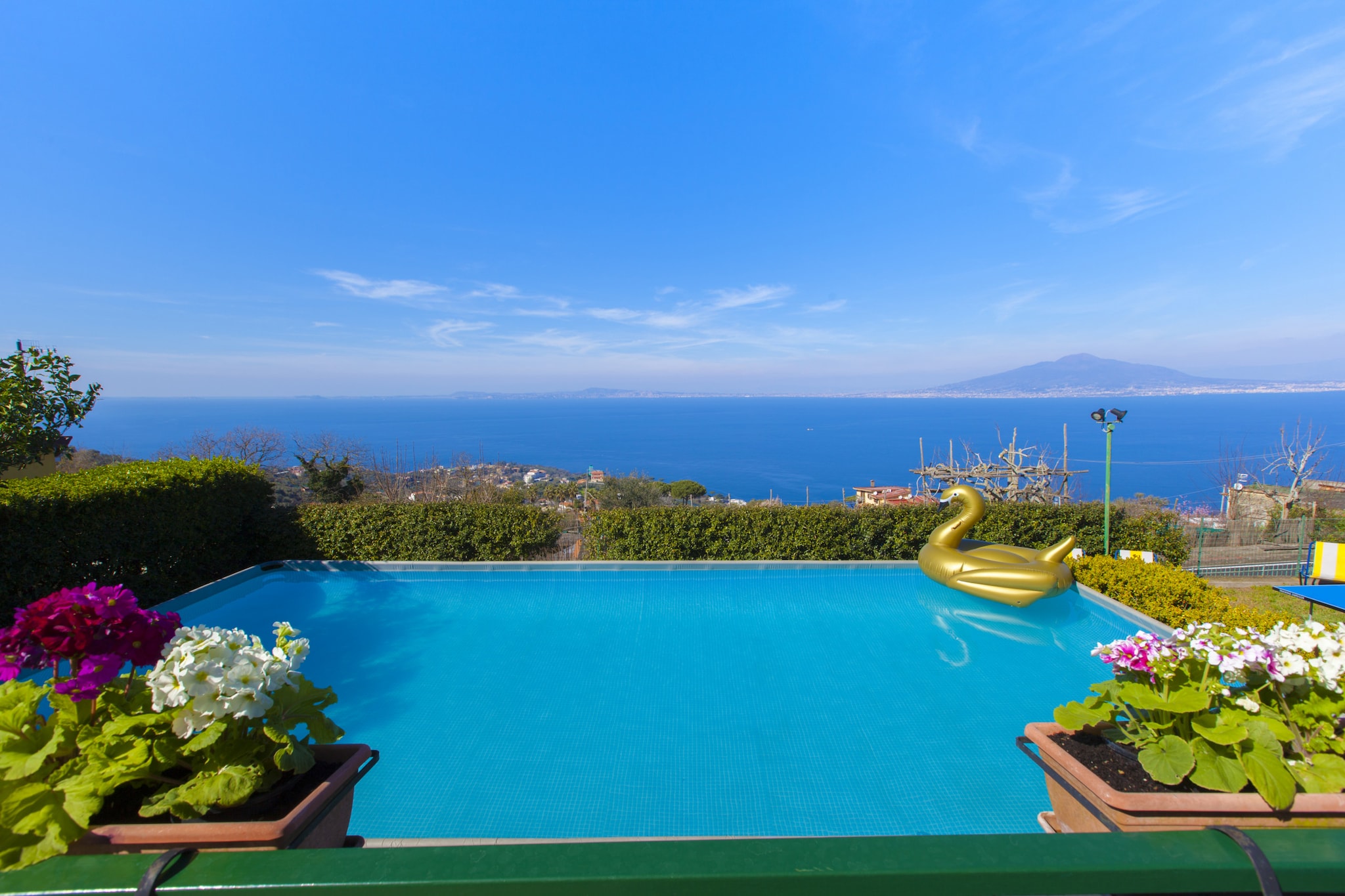 poolofhouse