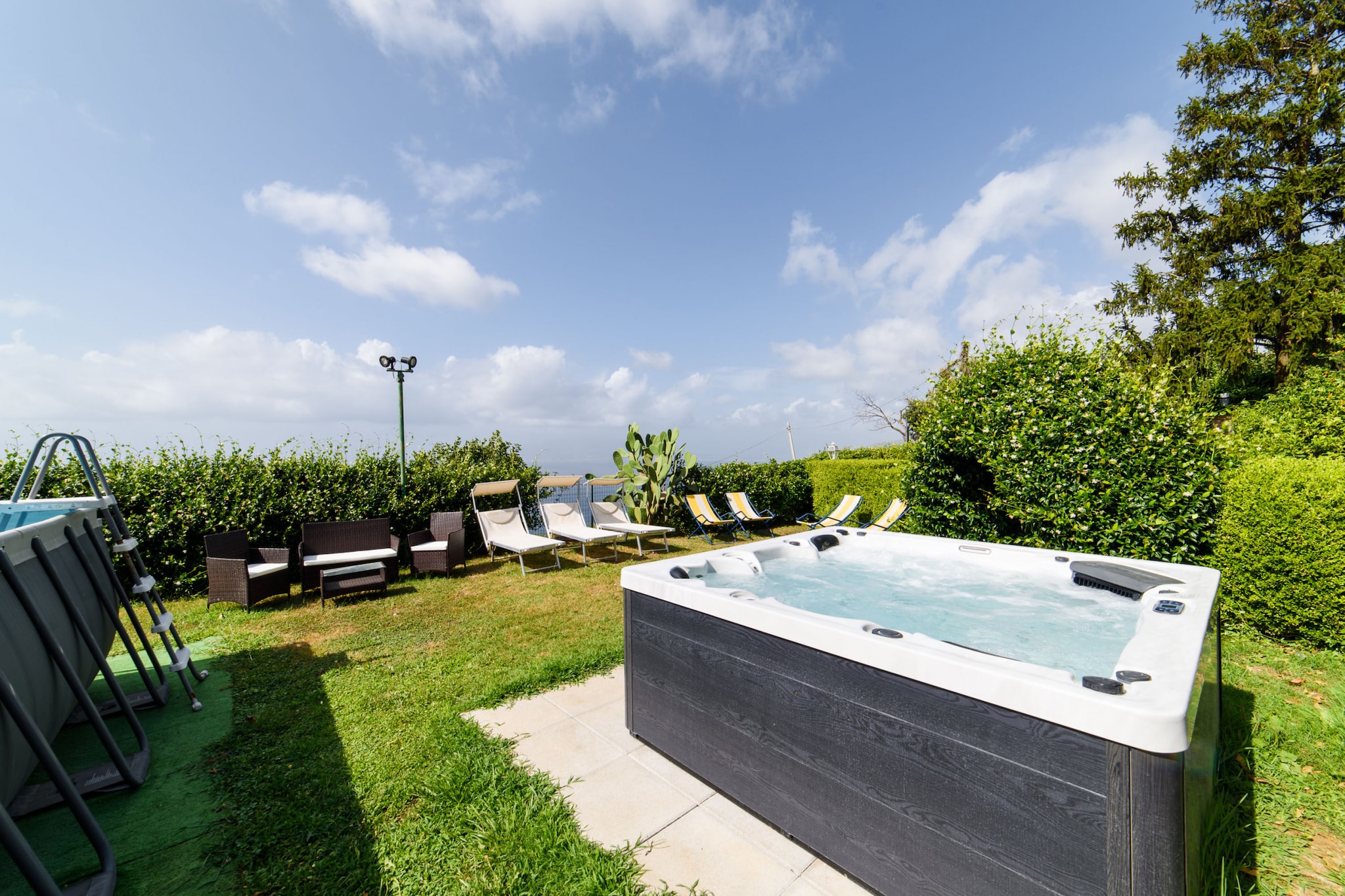 Villa Luisa  Jacuzzi and Pool-Outdoor