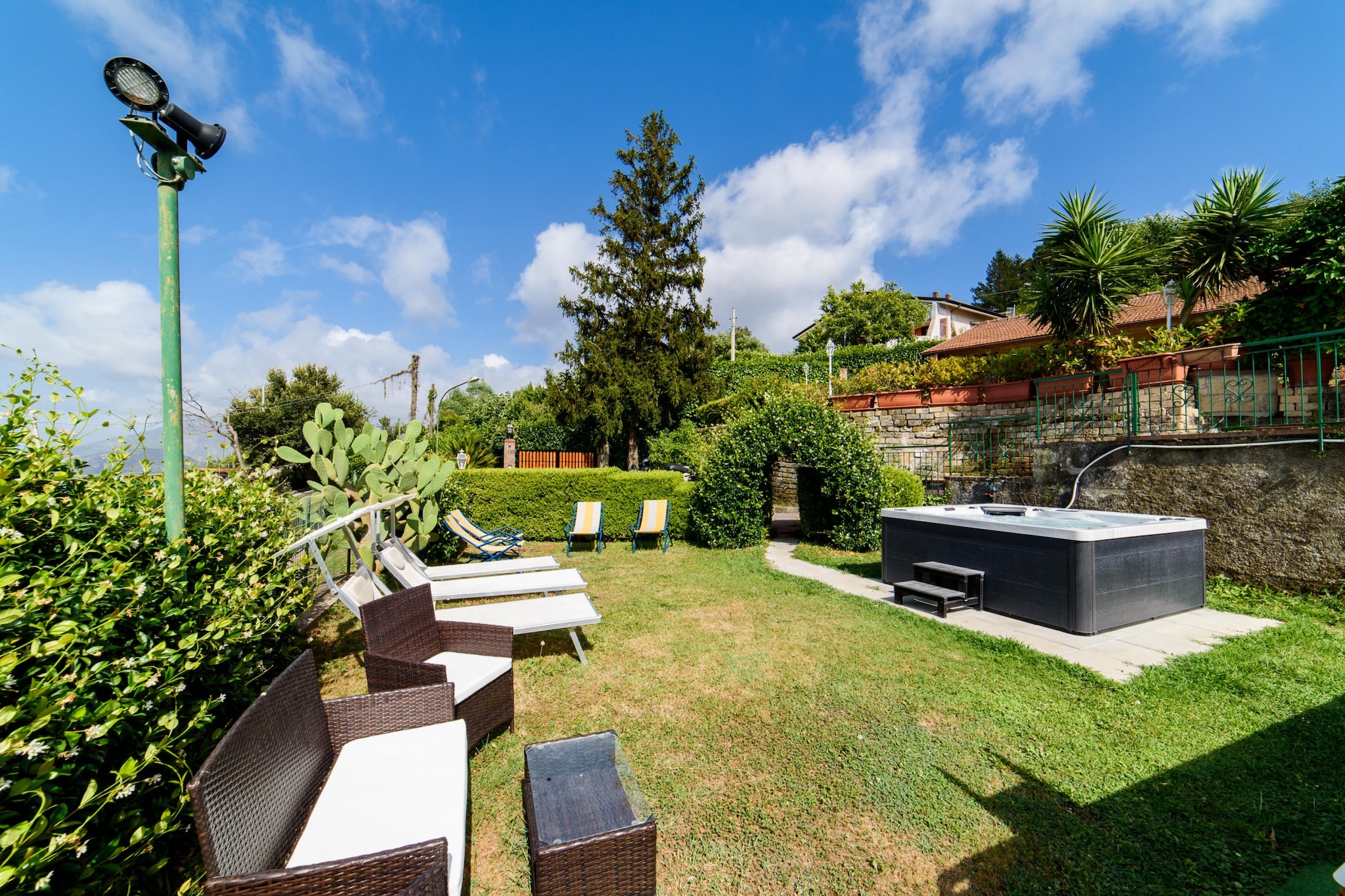 Villa Luisa  Jacuzzi and Pool-Outdoor