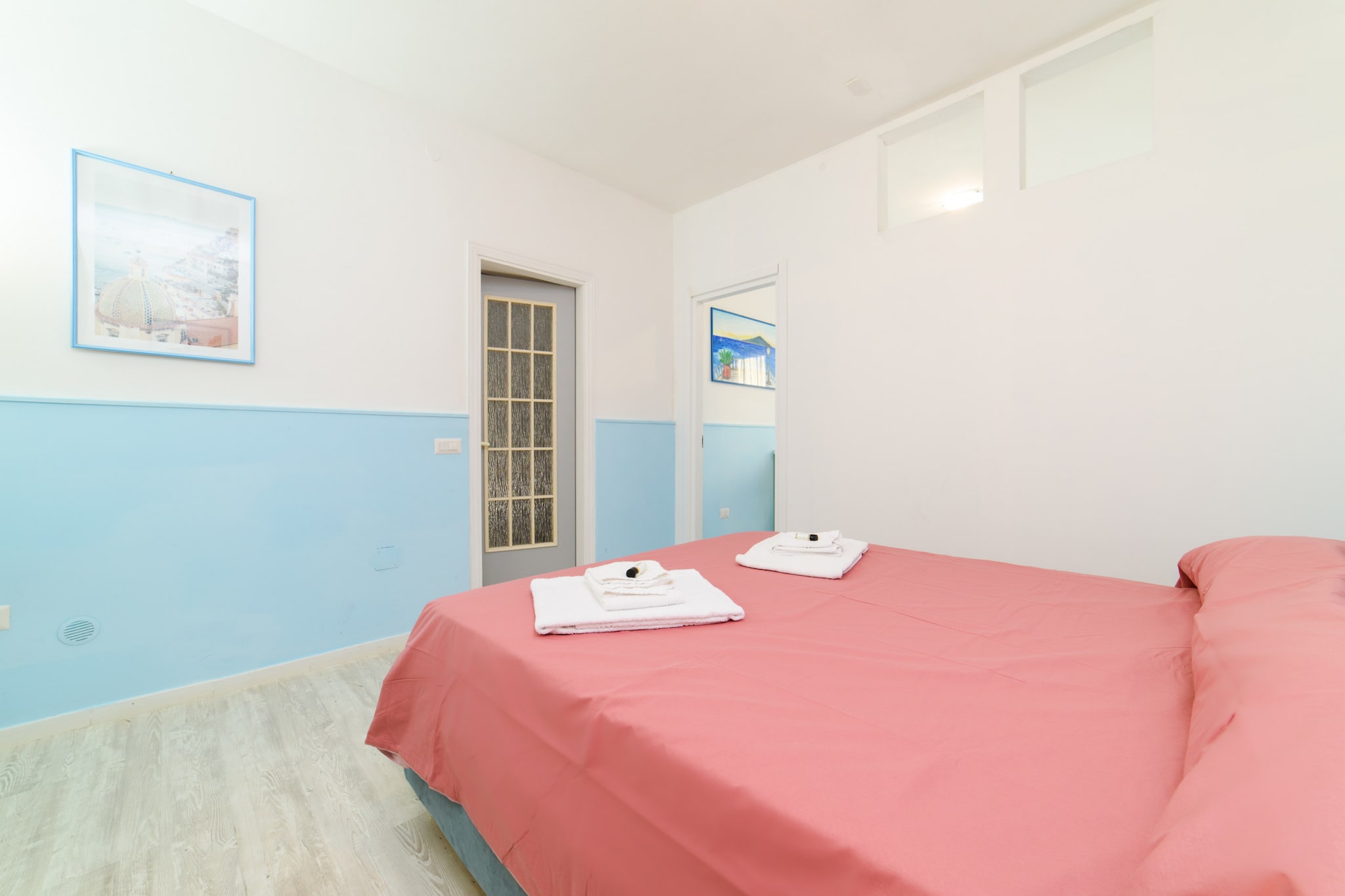 Villa Luisa  Jacuzzi and Pool-Bedroom
