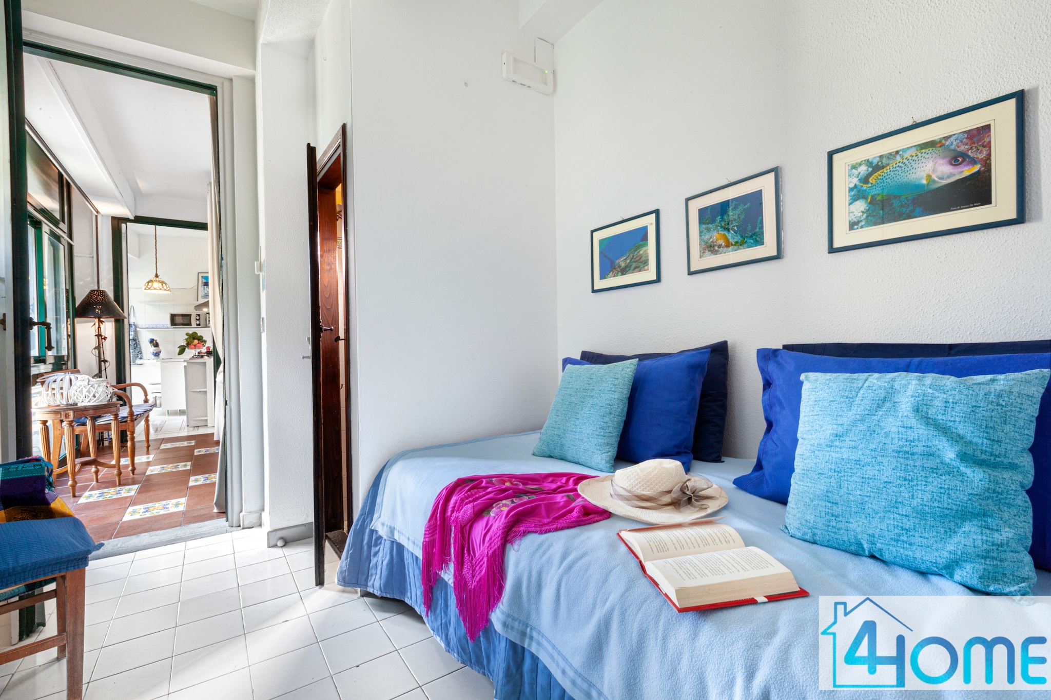Relaxing Positano-Living room