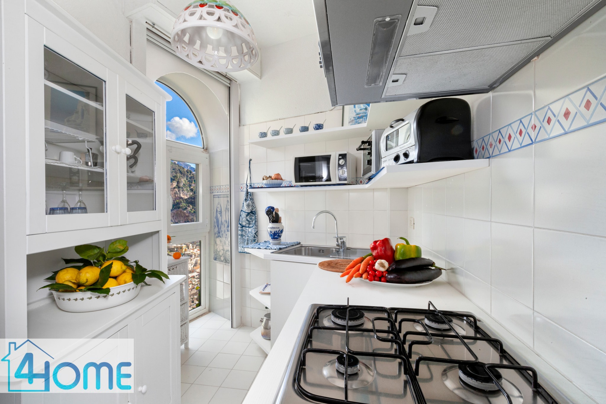 Relaxing Positano-Kitchen