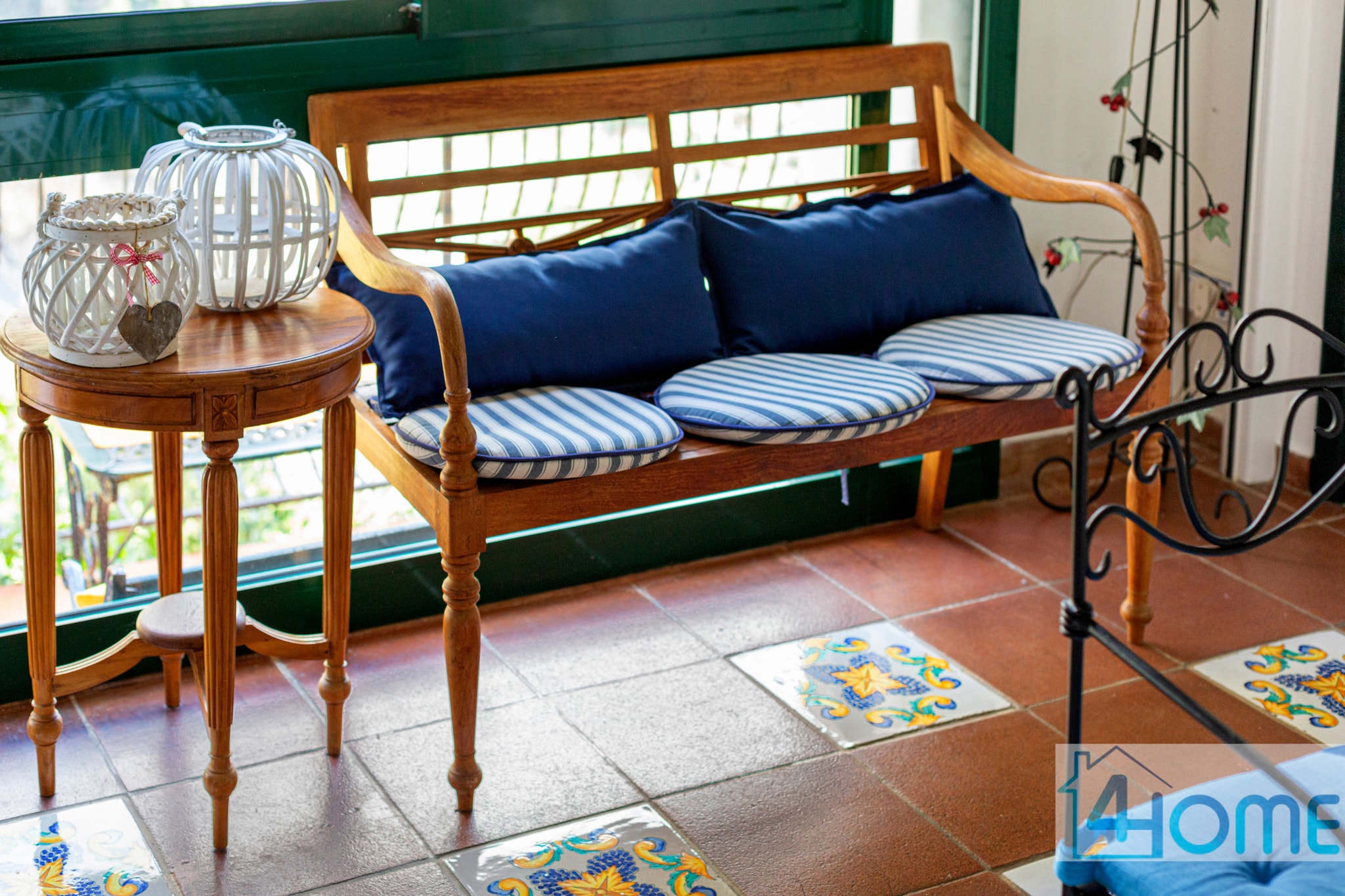 Relaxing Positano-Living room