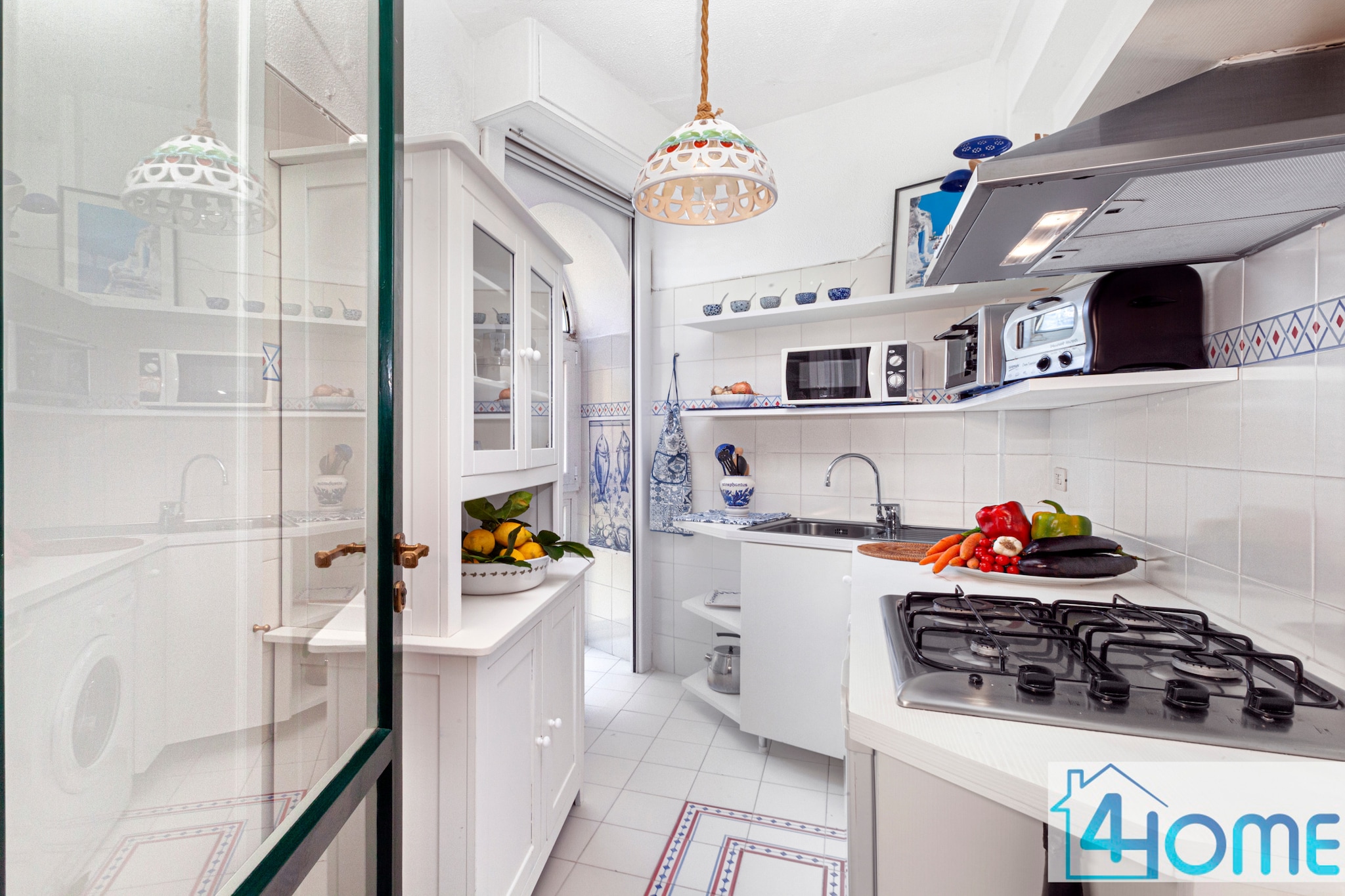 Relaxing Positano-Kitchen