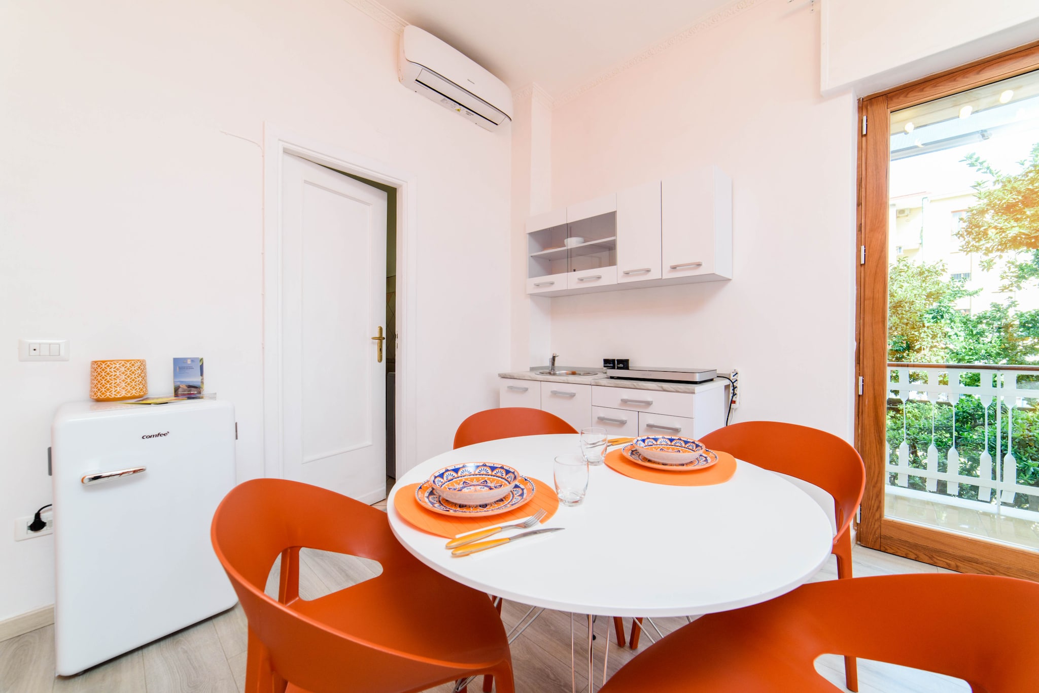 Casa Laura Orange