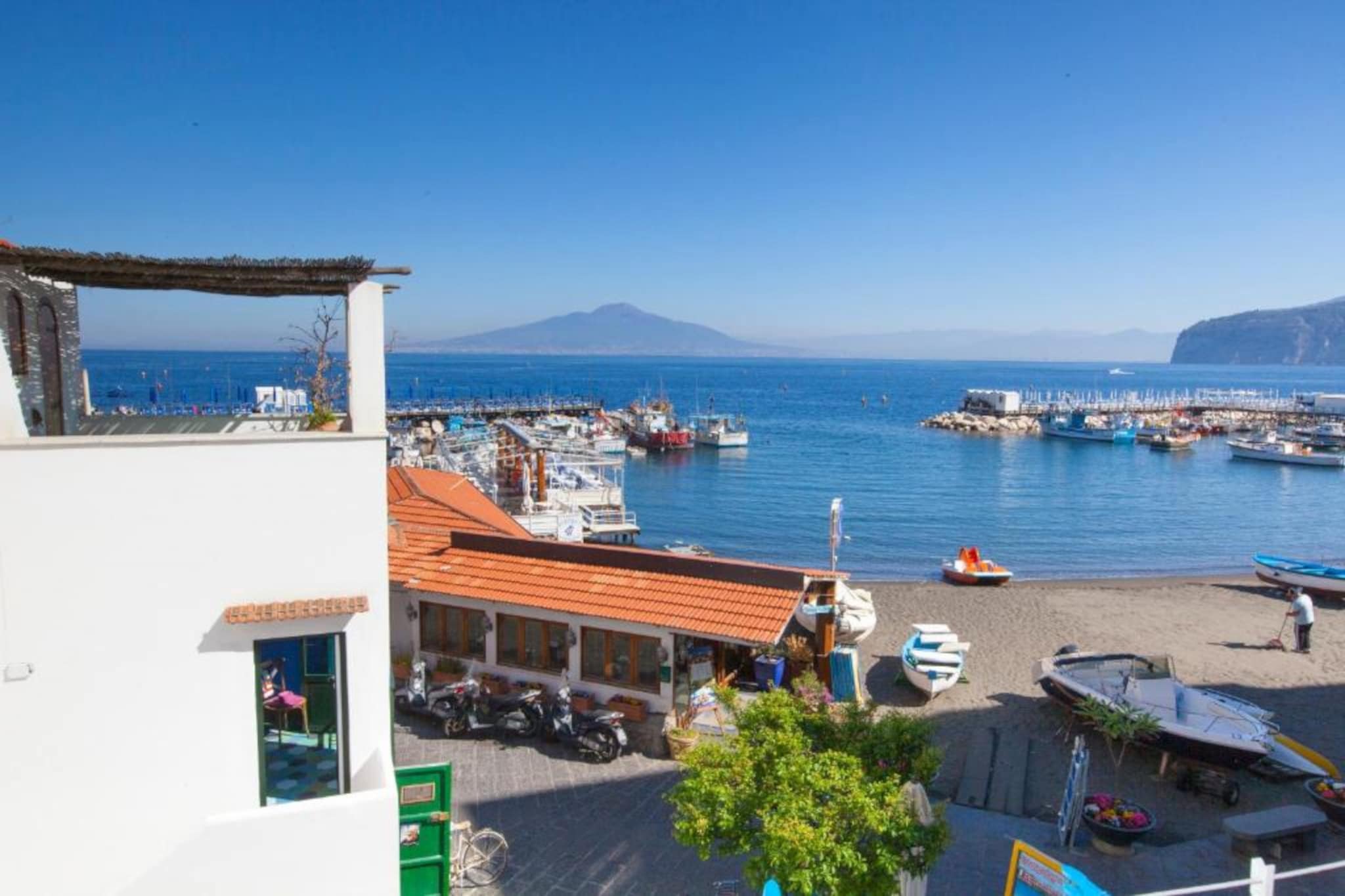 La Grotta Azzurra-Extérieur