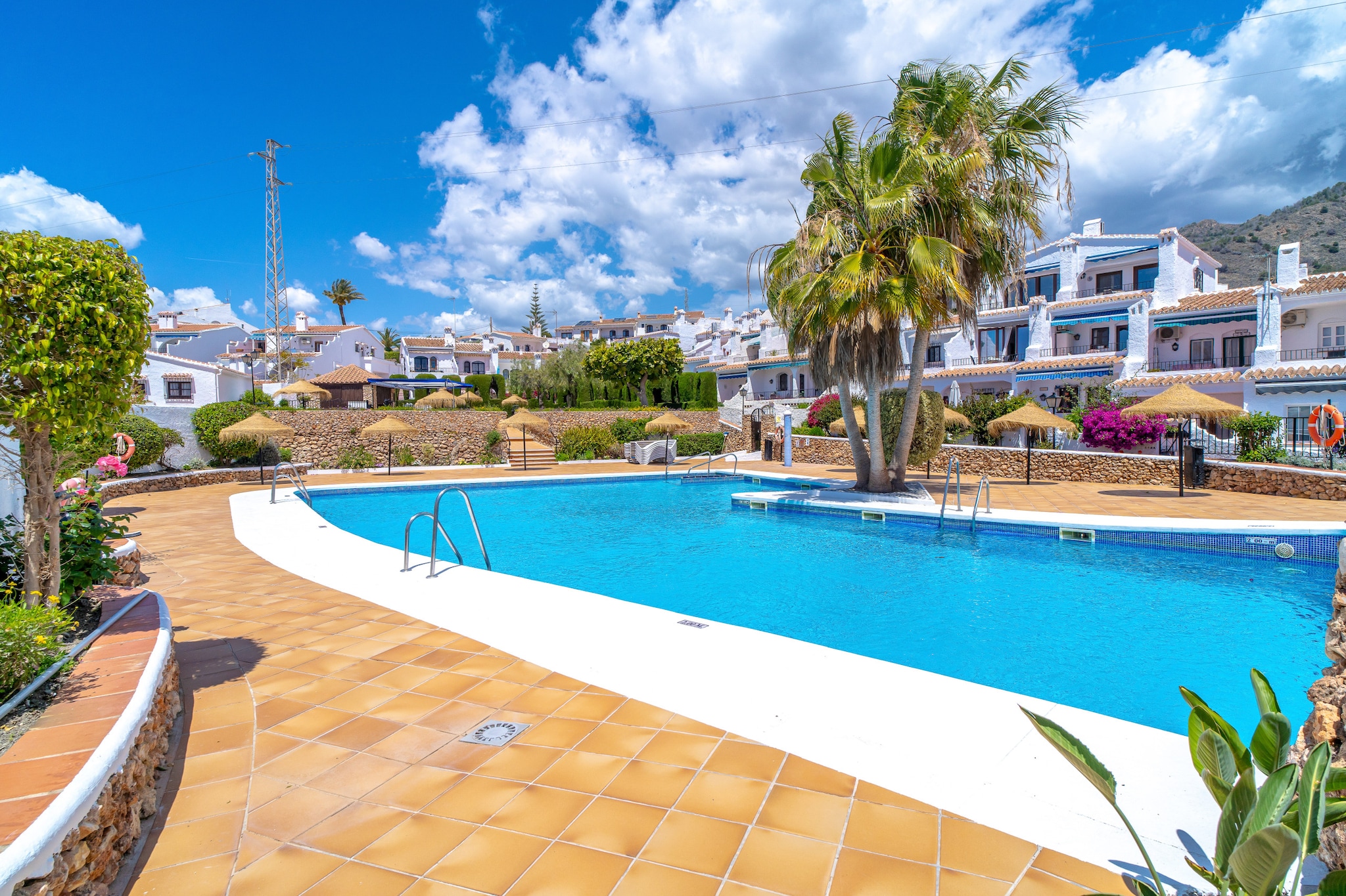 Los Naranjos 18B Capistrano Village by Casasol-Piscine