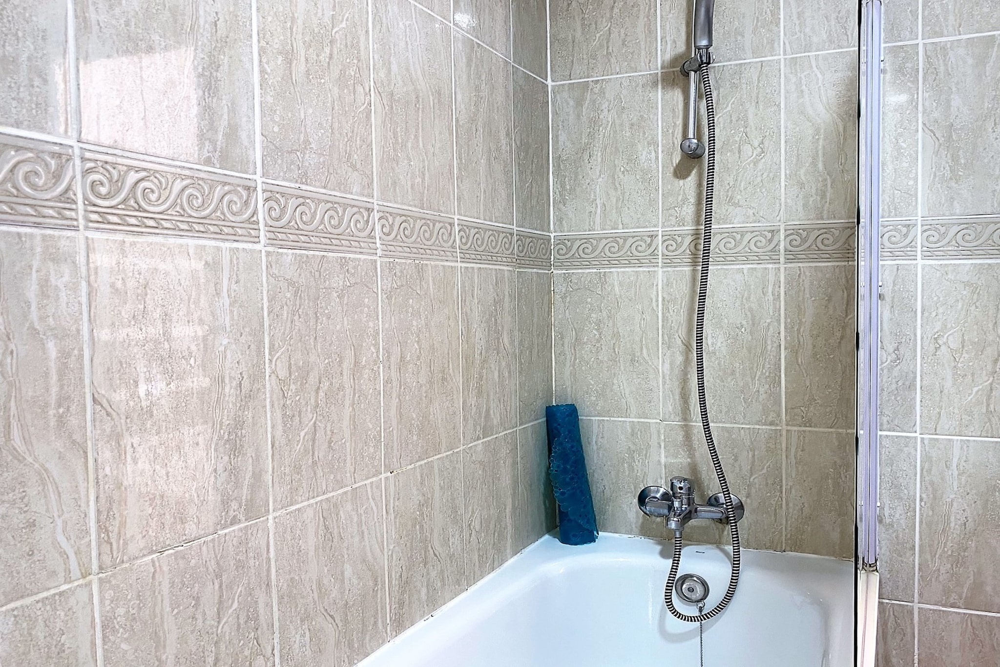 Capistrano Playa 116 by Casasol-Bathroom
