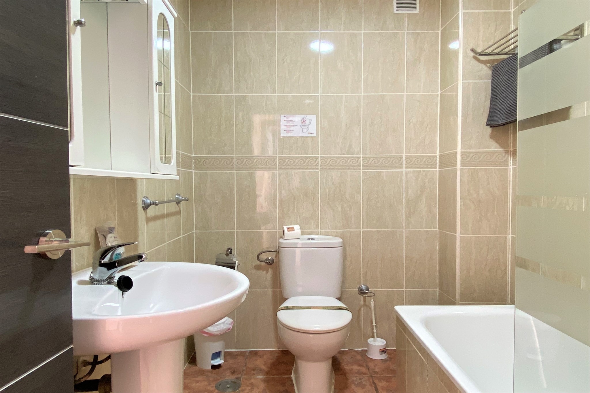 Capistrano Playa 116 by Casasol-Bathroom