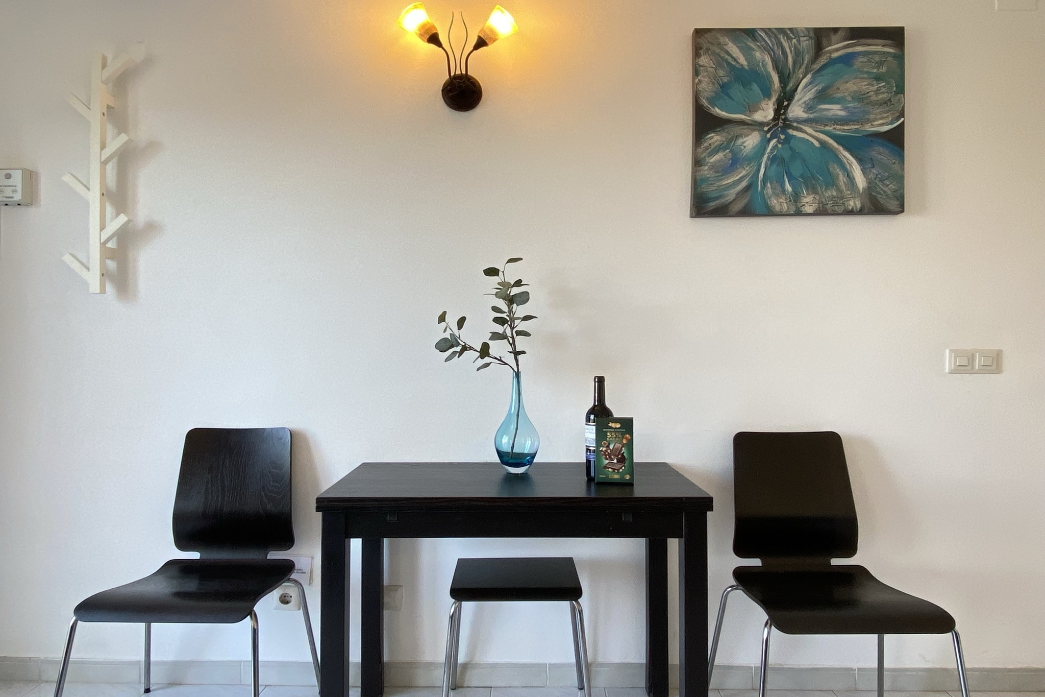 Paraiso Blanco 16A Apartments by Casasol-Living room