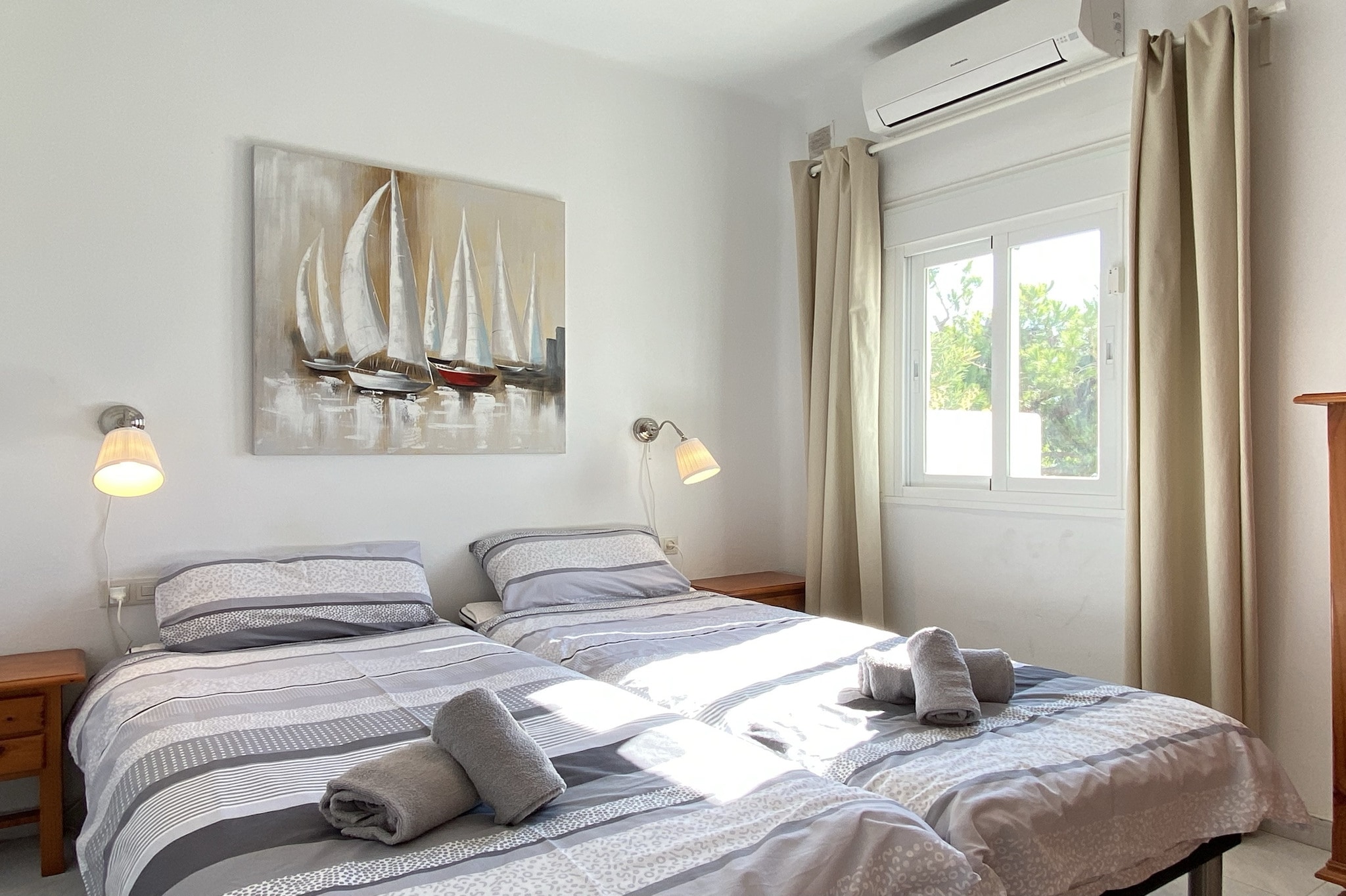 Paraiso Blanco 16A Apartments by Casasol