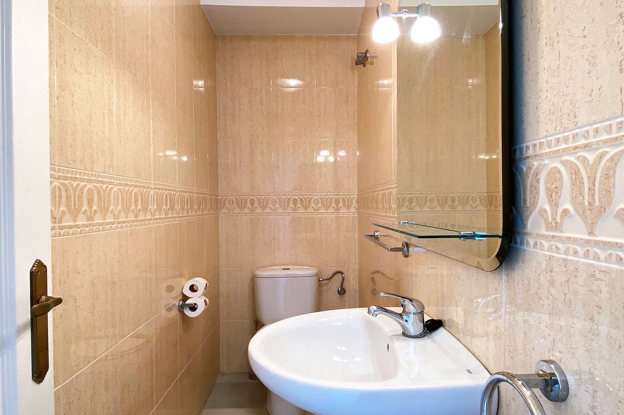 Fuentesol 15 Casa Lindblad by Casasol-Salle de bain
