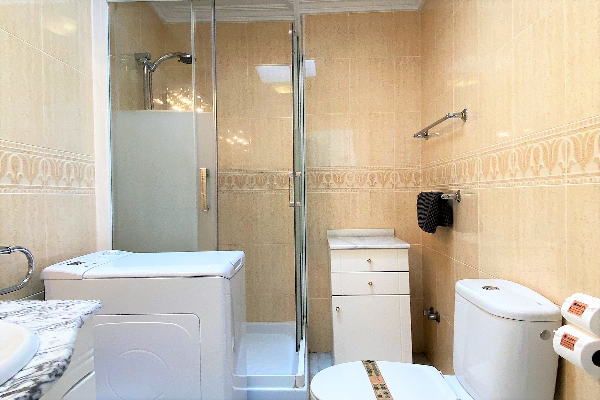 Fuentesol 15 Casa Lindblad by Casasol-Salle de bain