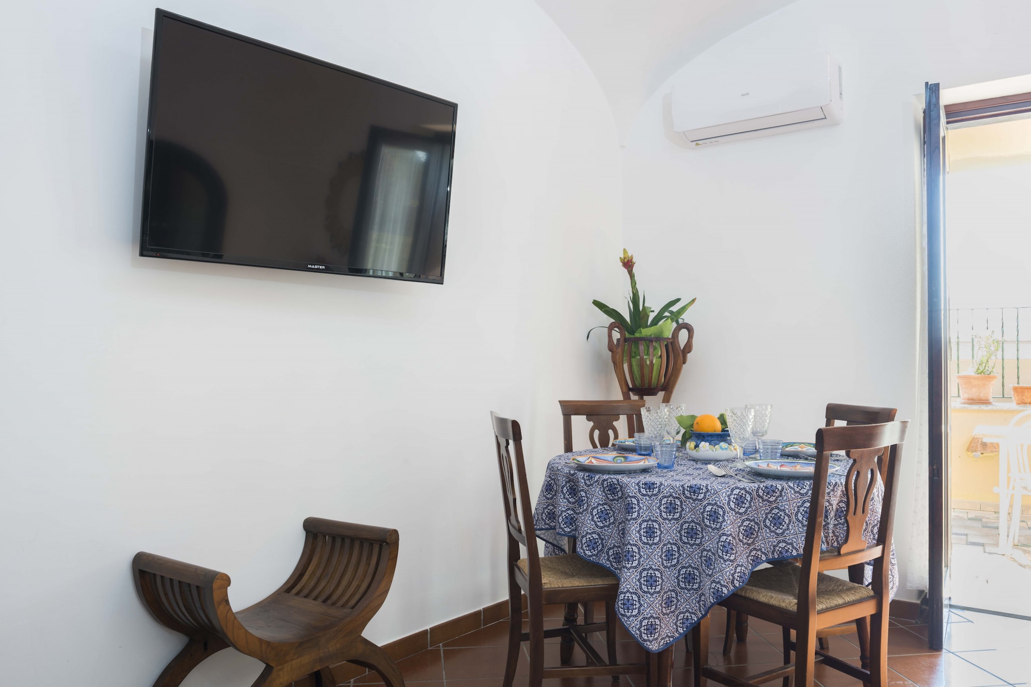 Namily House-Salon