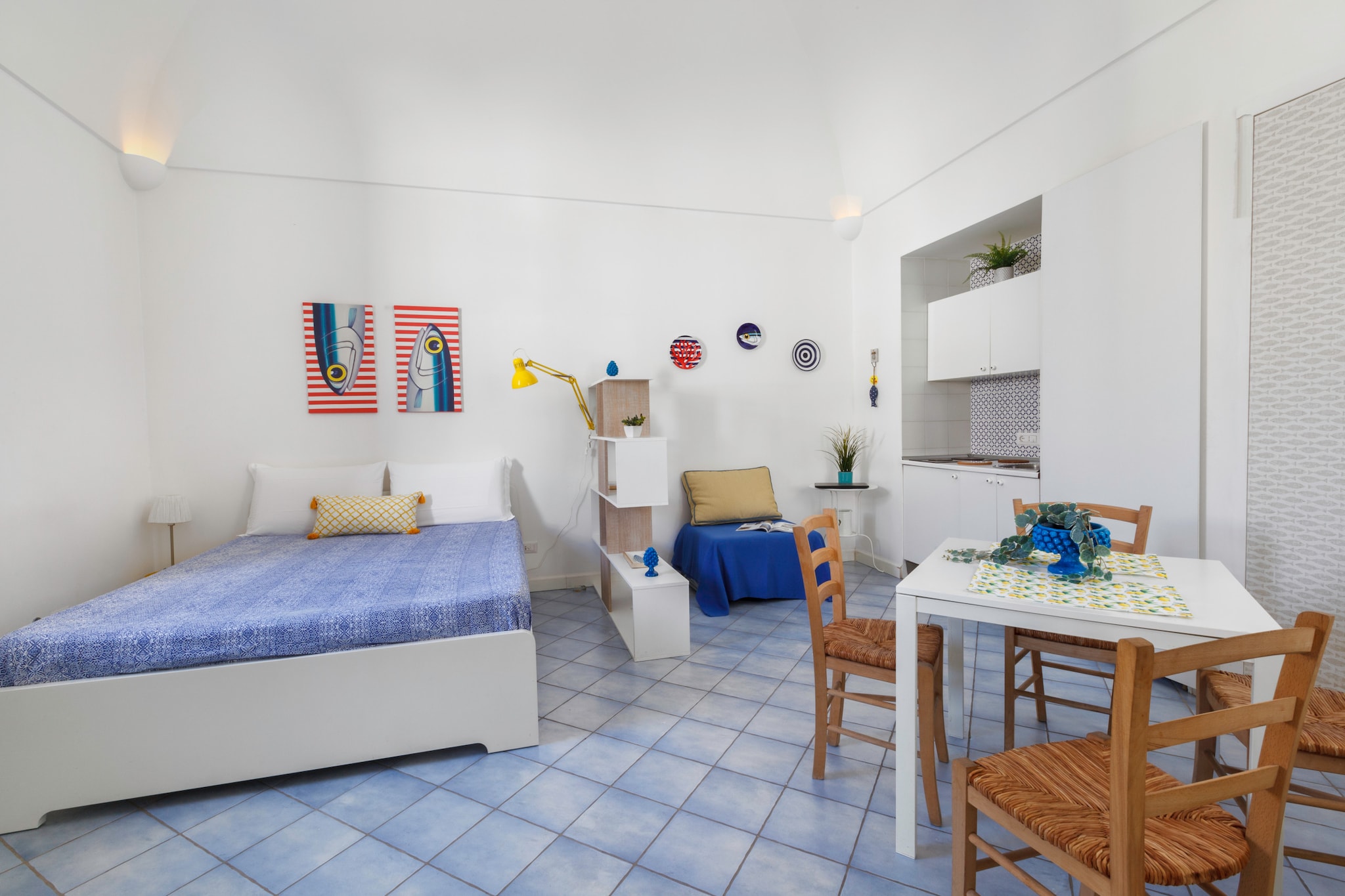 Casa Meta Blu S-Dining room